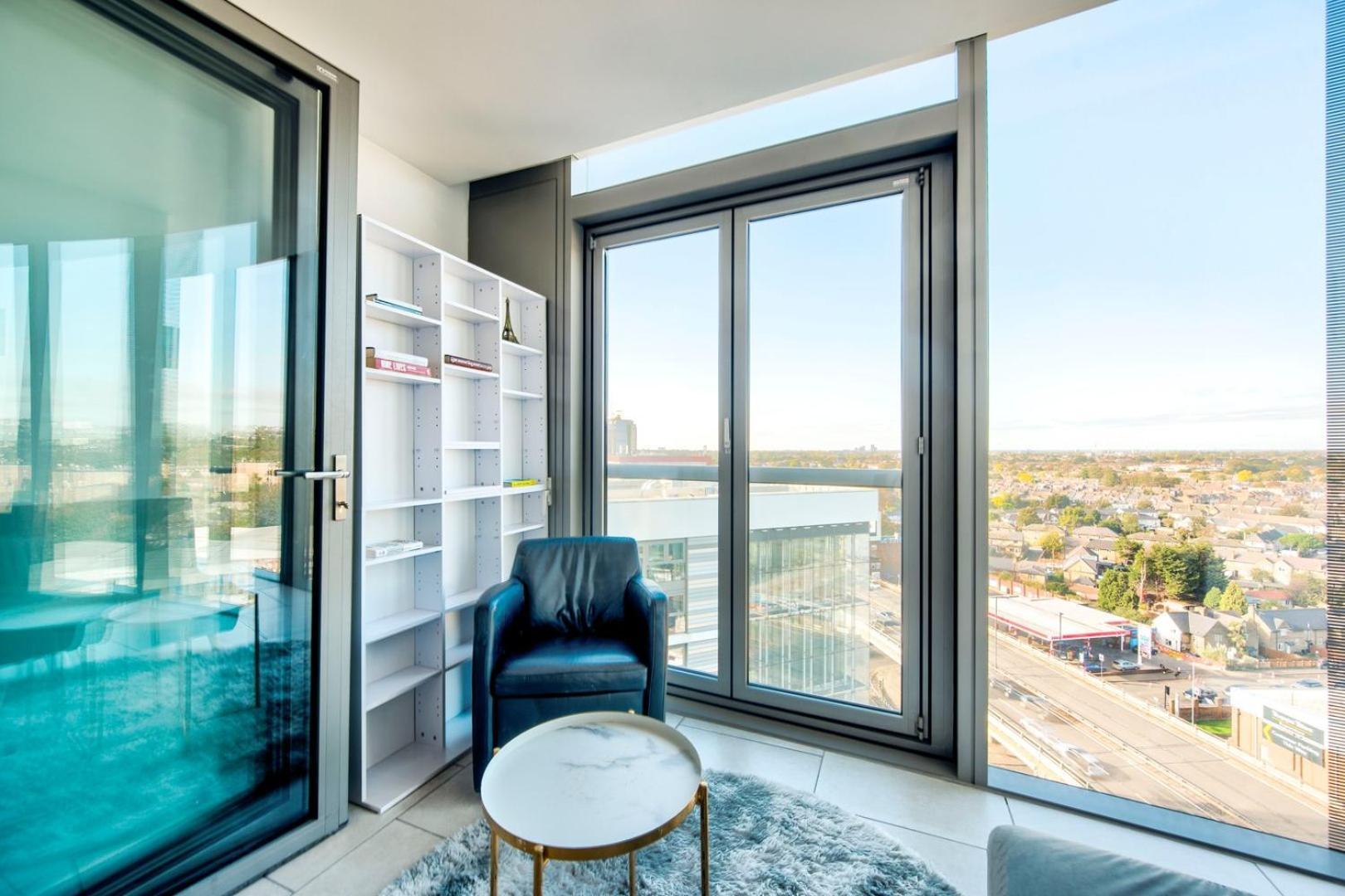 Guestready - Modern Charm Near Centre Apartment *