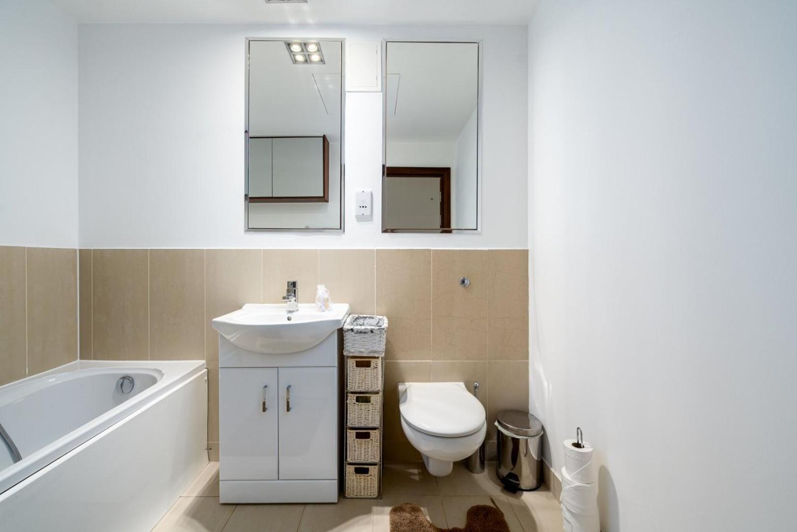 Apartment Guestready - Riverside Retreat In Battersea London