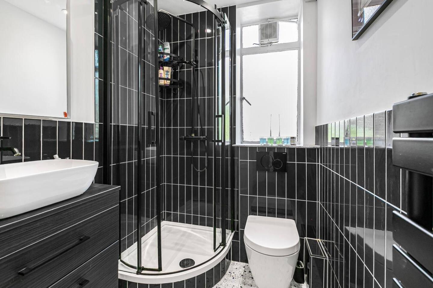 Modern And Cosy Flat In Little Venice London