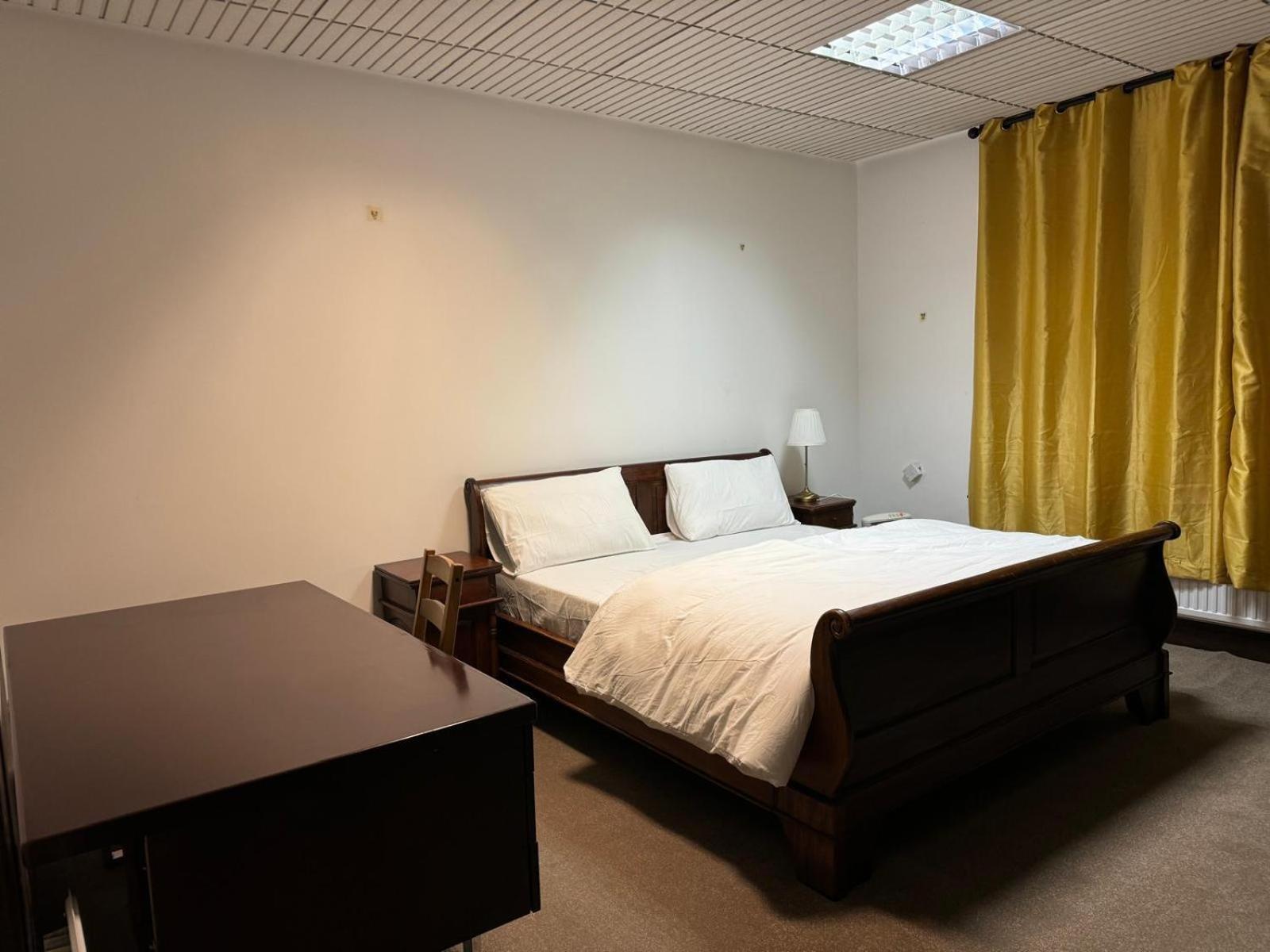 Apartment Stockwell Station London