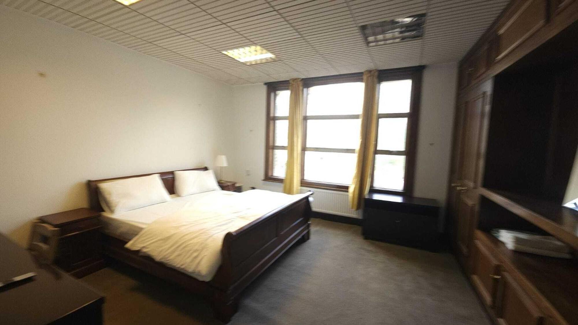 Stockwell Station Apartment