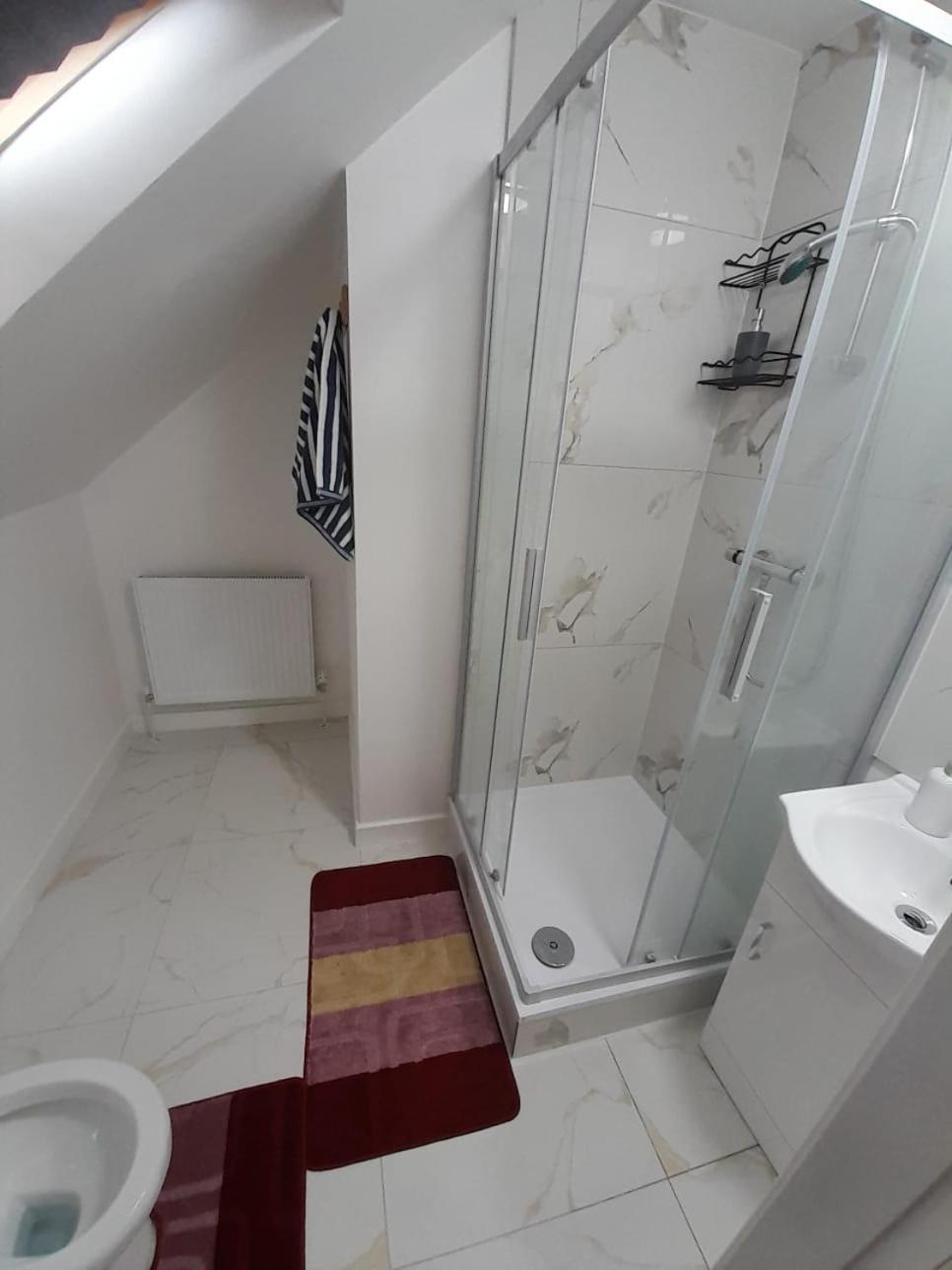 Homestay Baraka House Royal Victoria