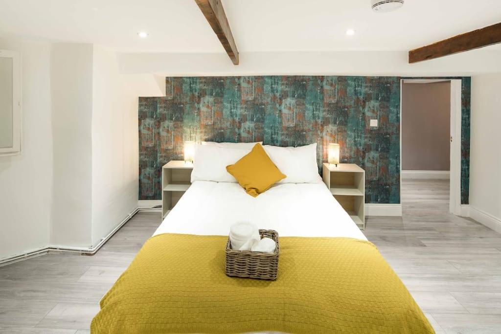 Apartment Family-friendly Garden Retreat London