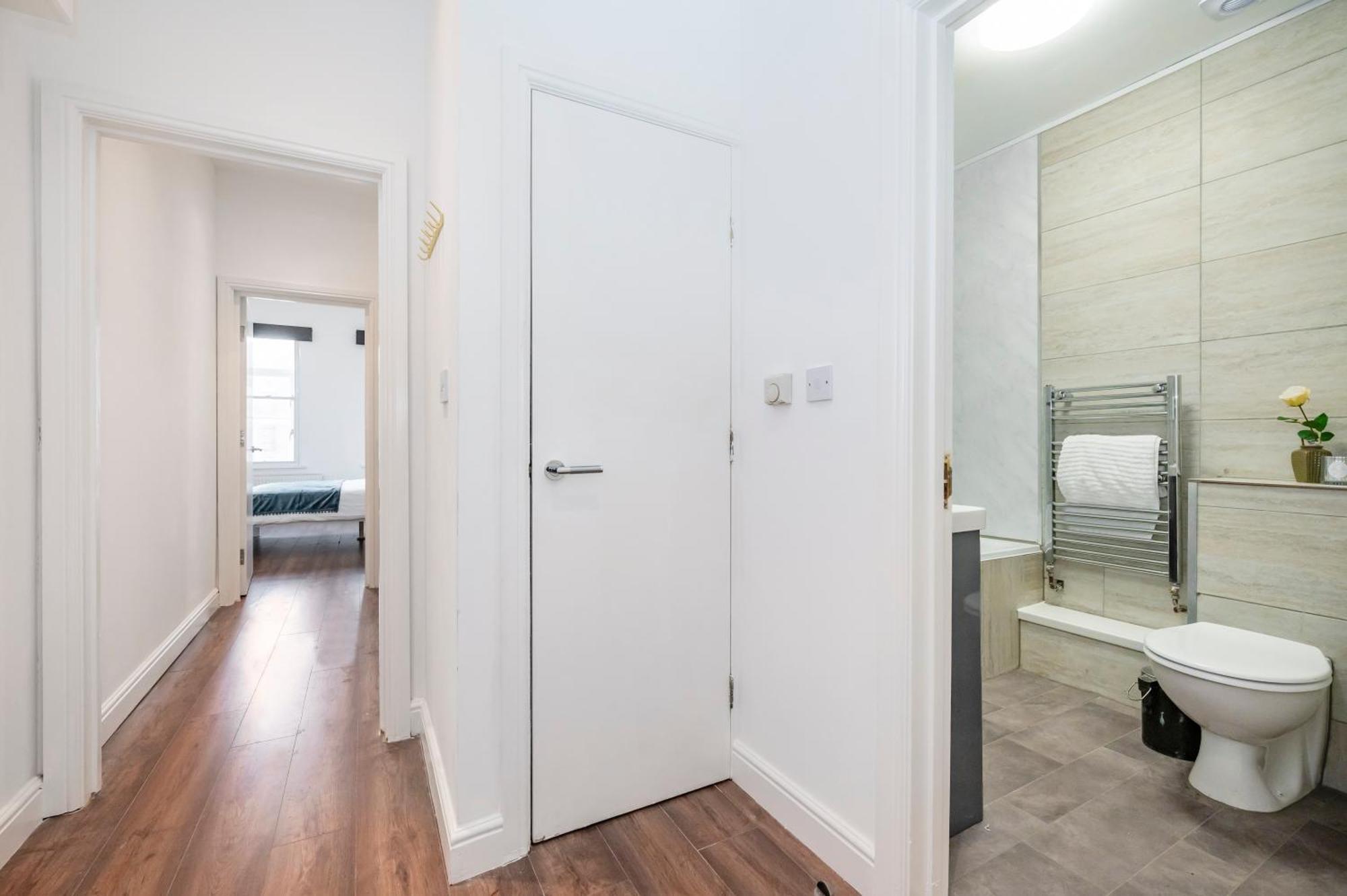 Apartment Beautiful Flat Near The Center 11 Min By Tube London