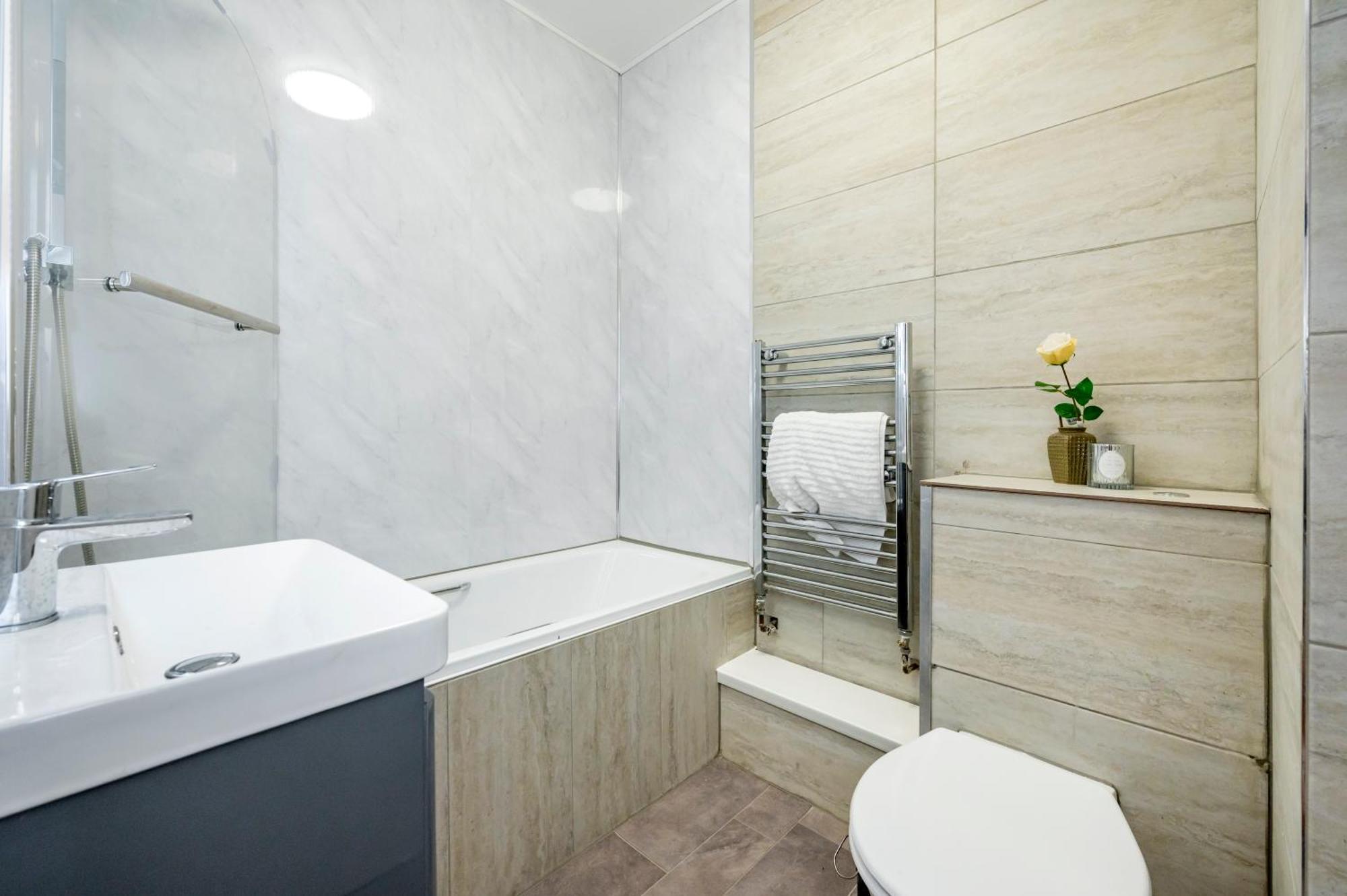Apartment Beautiful Flat Near The Center 11 Min By Tube London