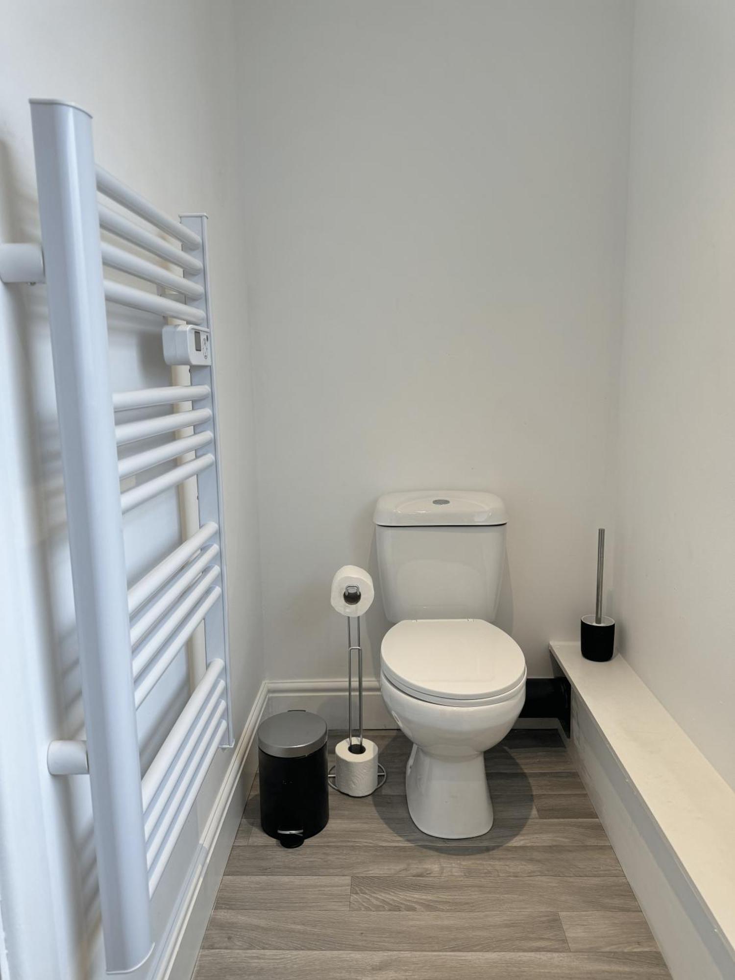 Casa de hóspedes En-suite Bedroom For Up To 4! Sofa Bed - Near Stratford *