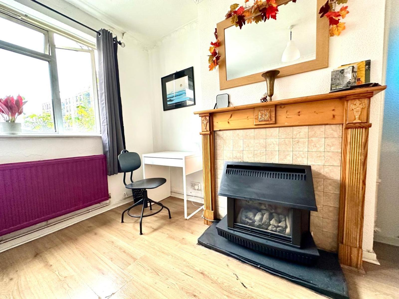 Whitechapel Lindley House R2 Guest house
