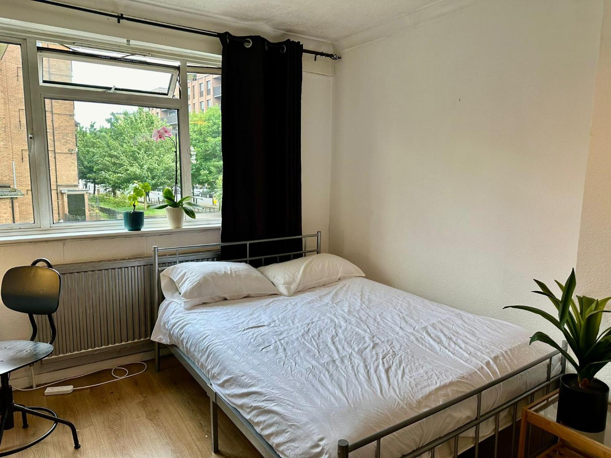 Guest house Whitechapel Lindley House R2 *