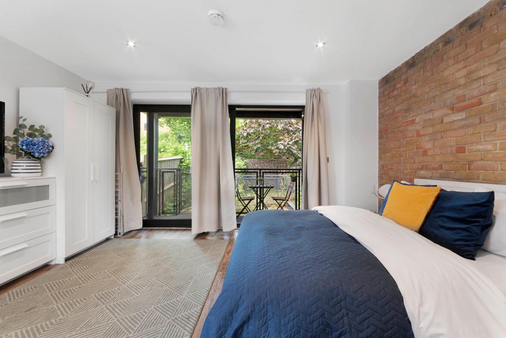 Apartment Manor House By Morethanstays London