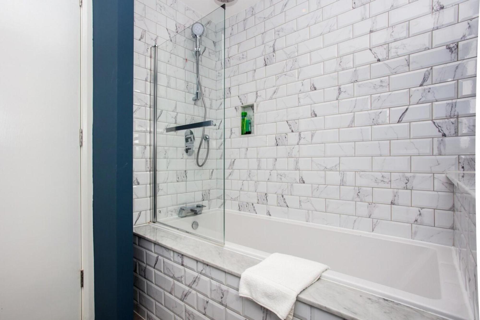 Bright Vibrant 1 Bedroom In South Hampstead Apartment *