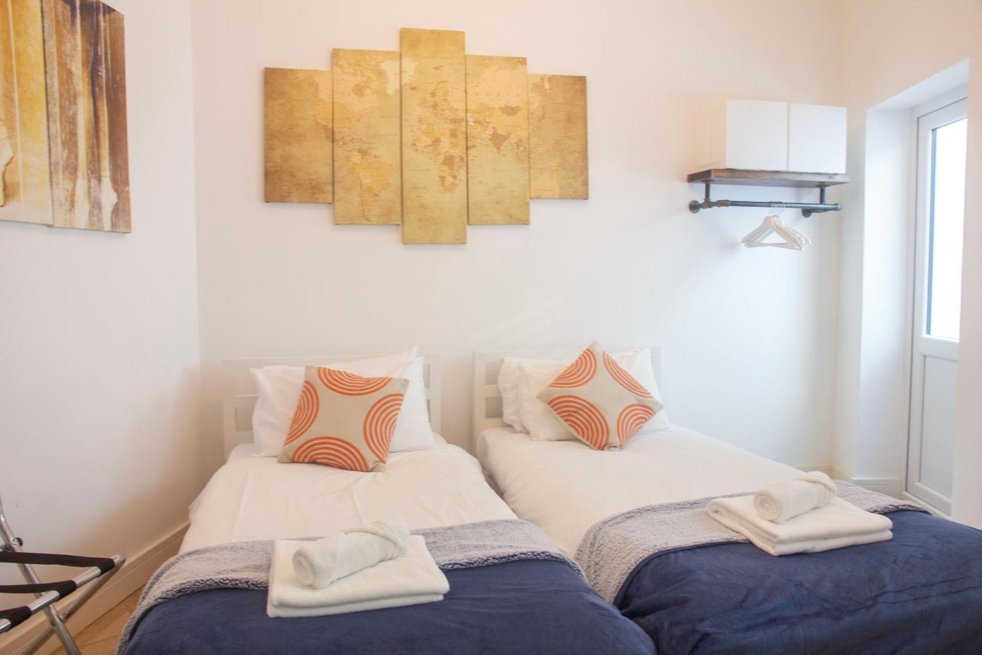 Apartment - Great Location *