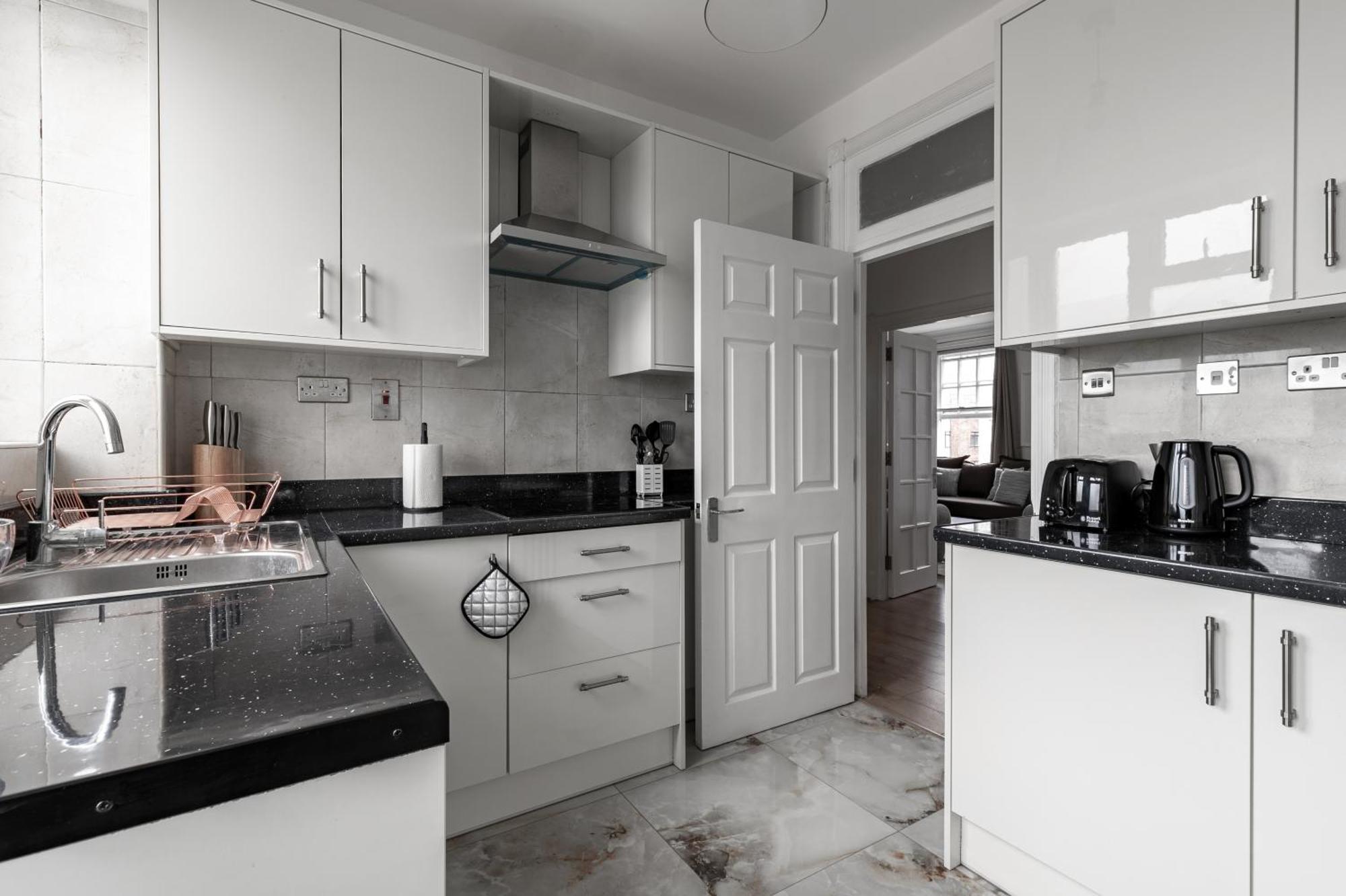 Marble Arch Apartment