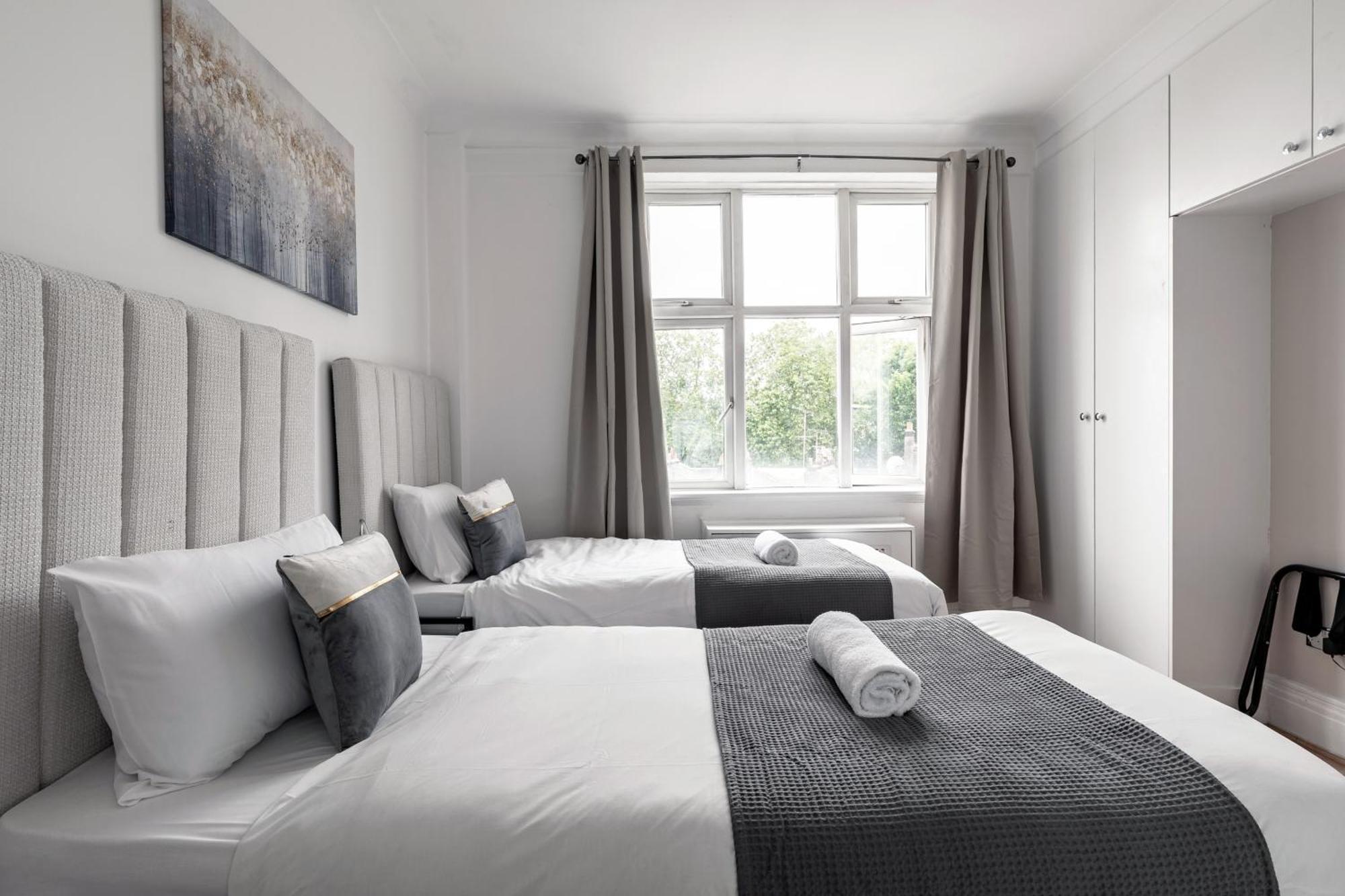Marble Arch Apartment