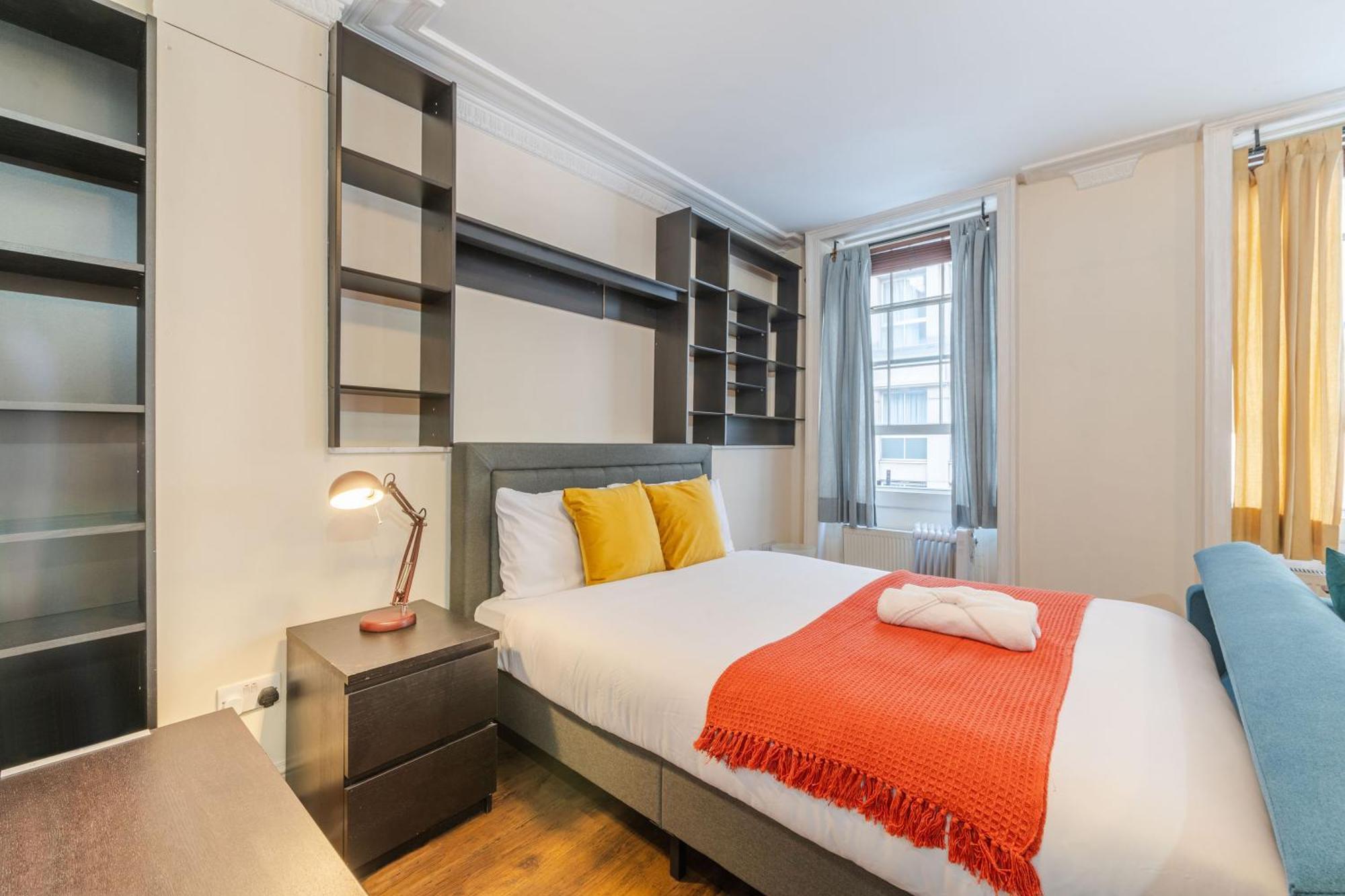 Luxury Trafalgar Square Embankment Collection * London