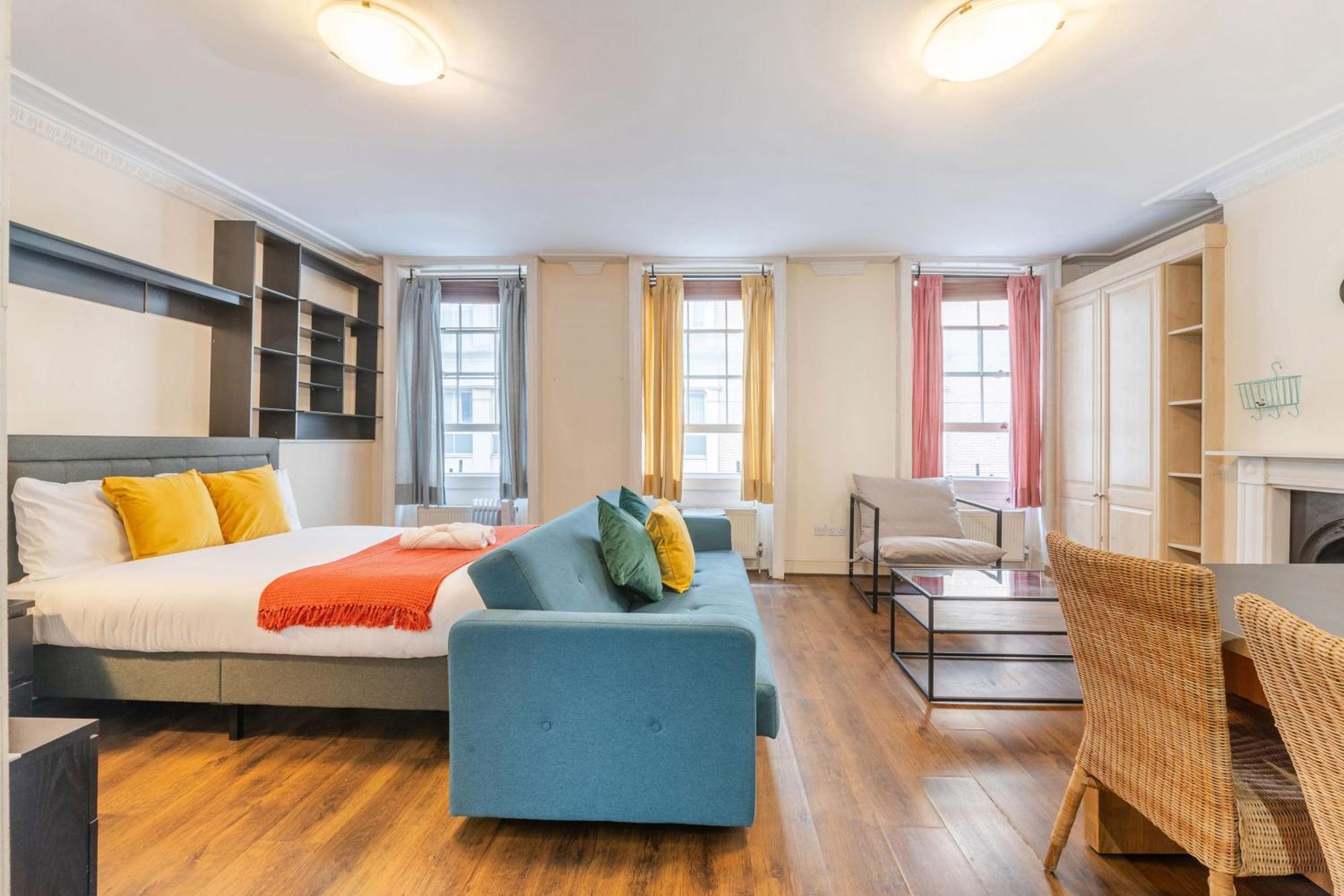 Luxury Trafalgar Square Embankment Collection Apartment *