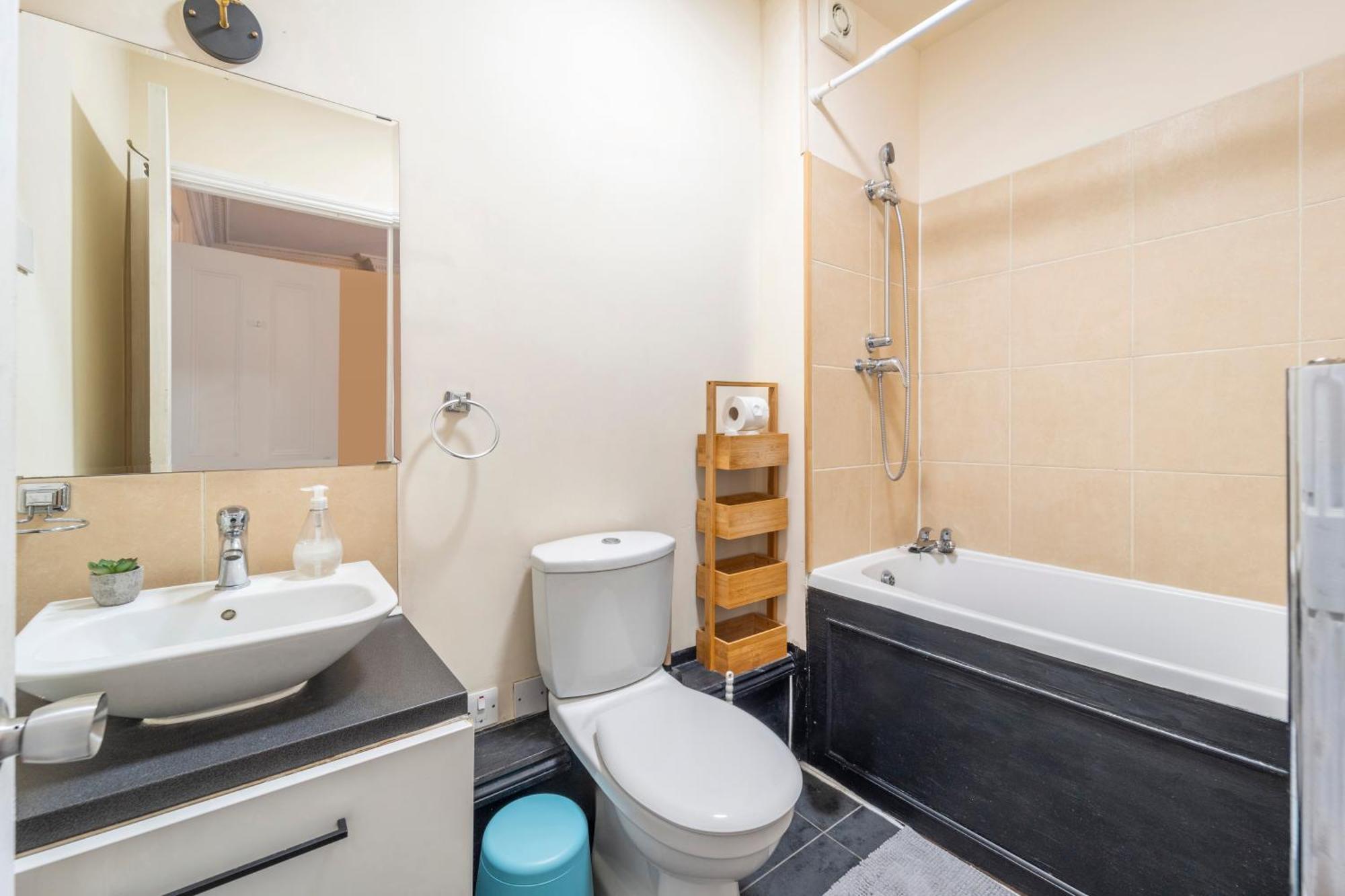Luxury Trafalgar Square Embankment Collection London