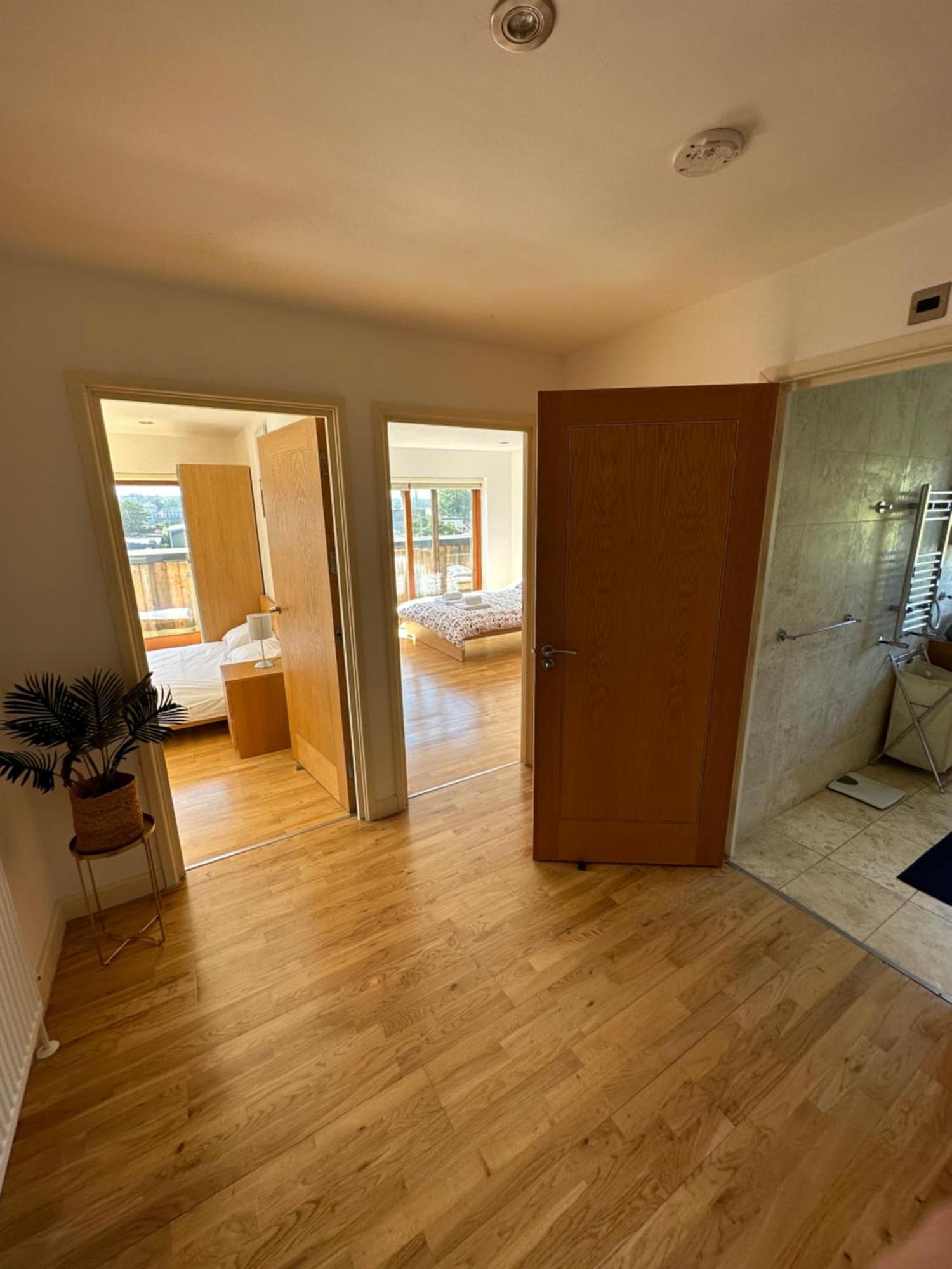 Apartment City Ensuite Sharing House City Airport London