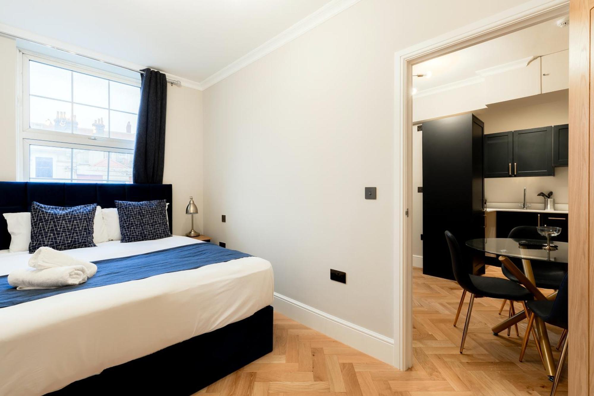 Bright Near Marble Arch And Hyde Park Apartment