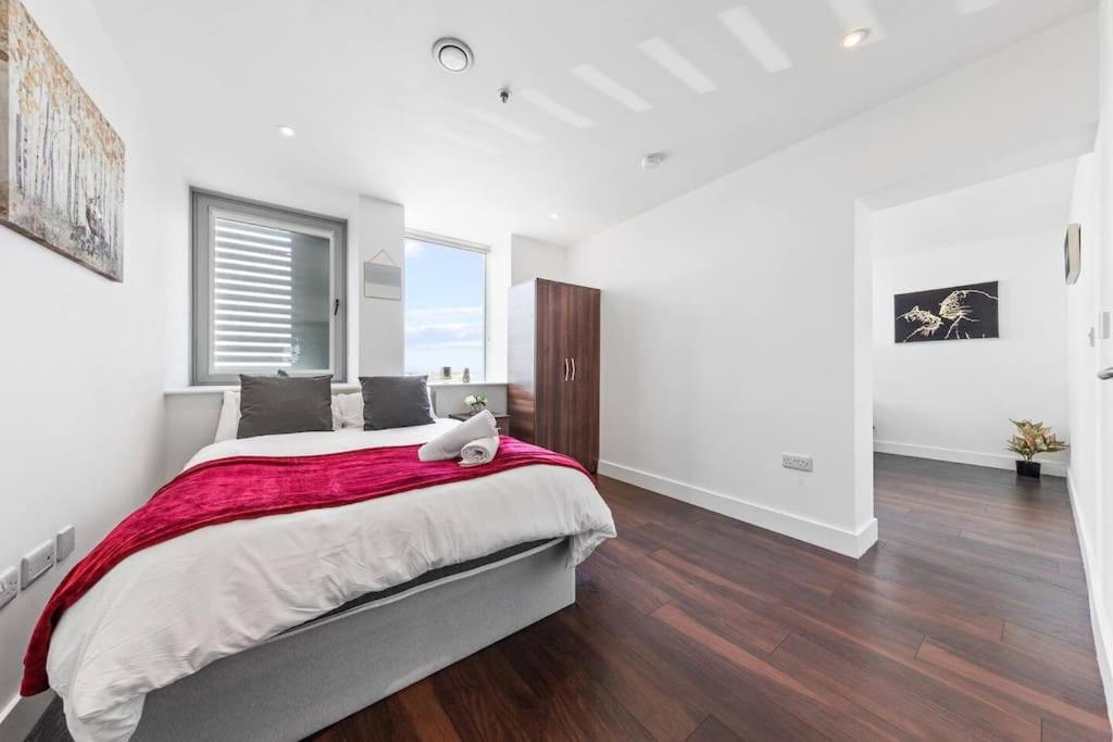 Sleep 7 20 Mins From Waterloo Bp65 Apartment *