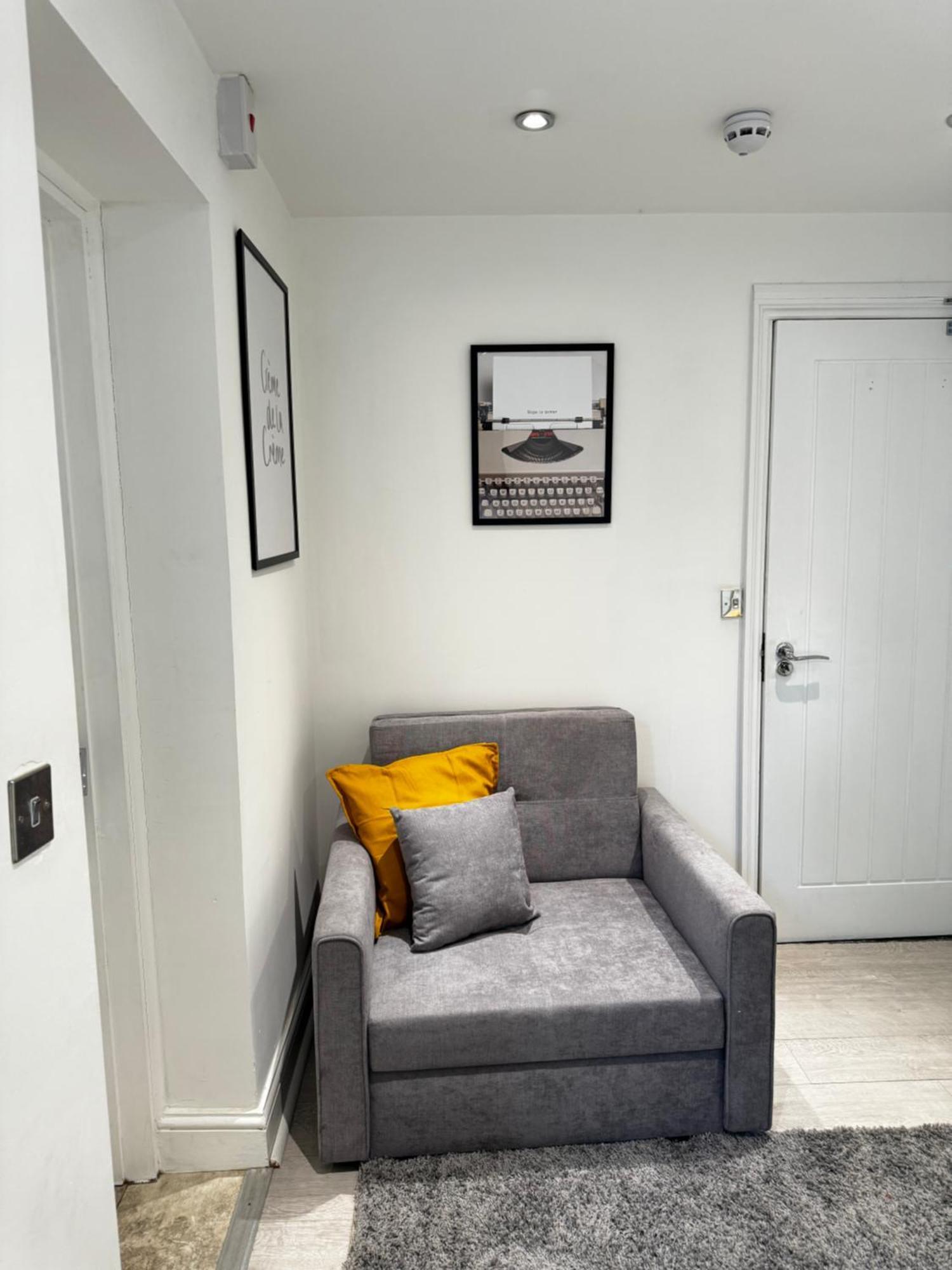 En-suite Bedroom For Up To 4! Sofa Bed - Near Stratford Casa de hóspedes *