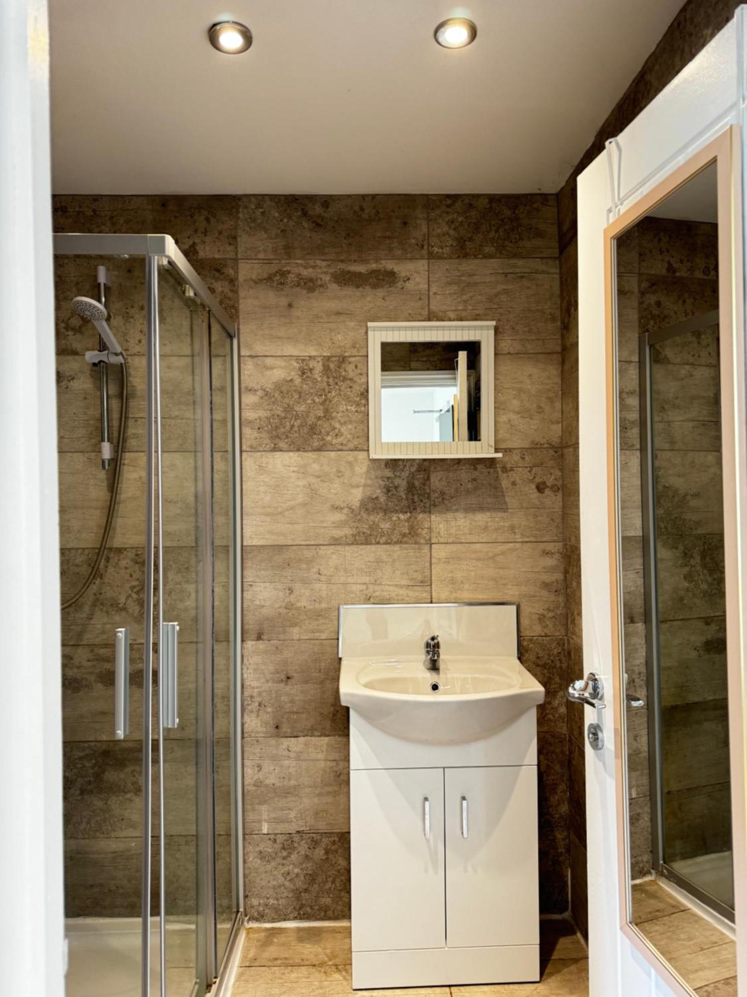 Casa de hóspedes En-suite Bedroom For Up To 4! Sofa Bed - Near Stratford