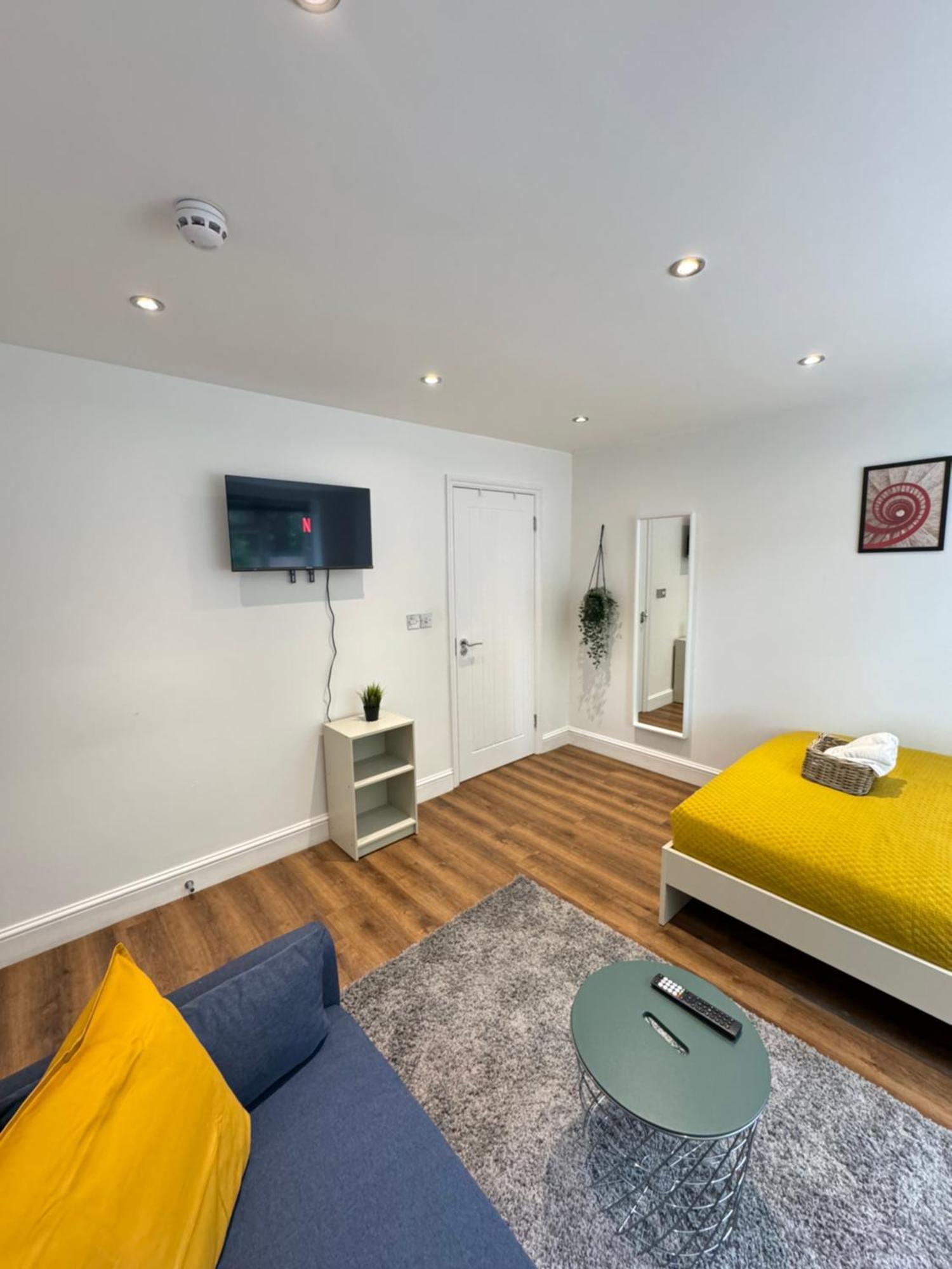 Casa de hóspedes En-suite Bedroom For Up To 4! Sofa Bed - Near Stratford