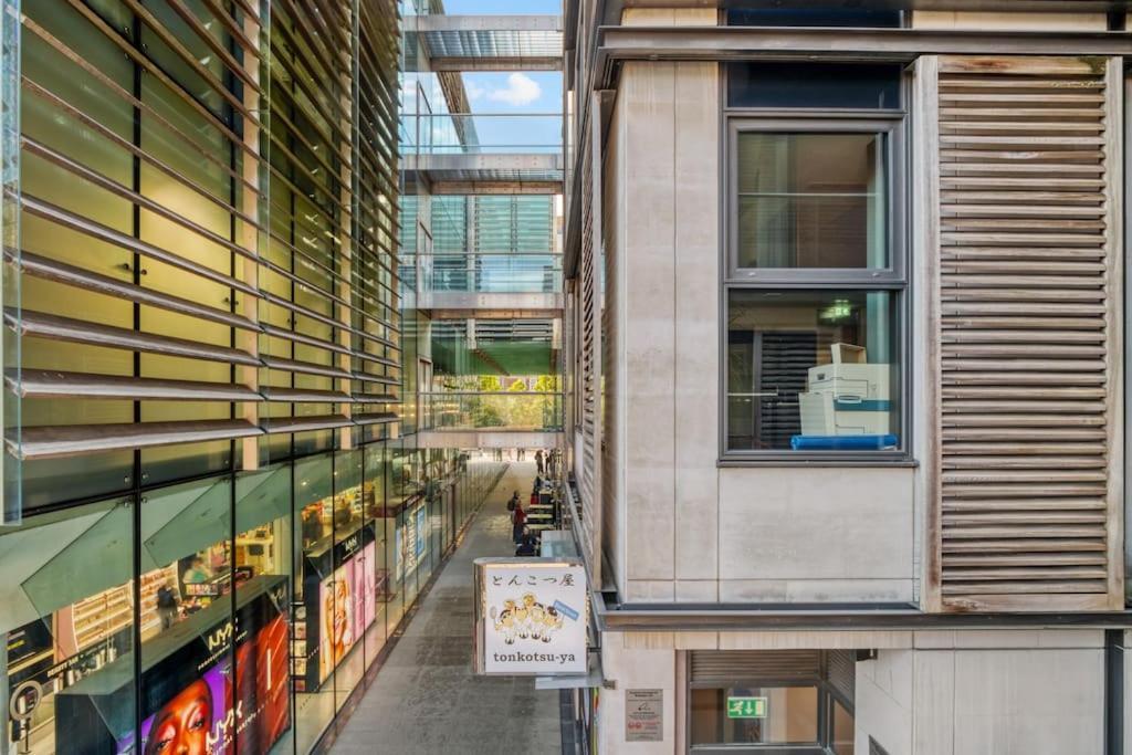 Apartamento 3 Bdr & 2 Bathroom In Bond Street- Central *