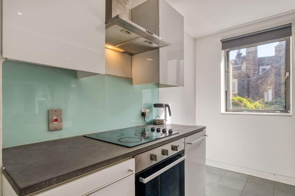 Apartamento 3 Bdr & 2 Bathroom In Bond Street- Central Londres