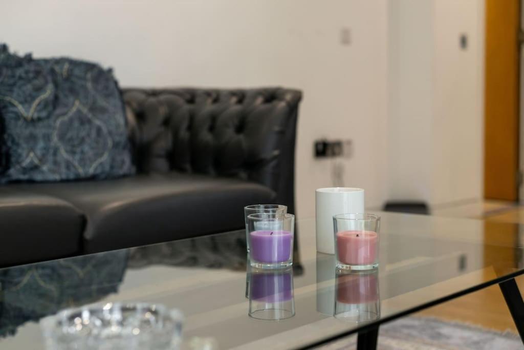 Apartamento 3 Bdr & 2 Bathroom In Bond Street- Central *