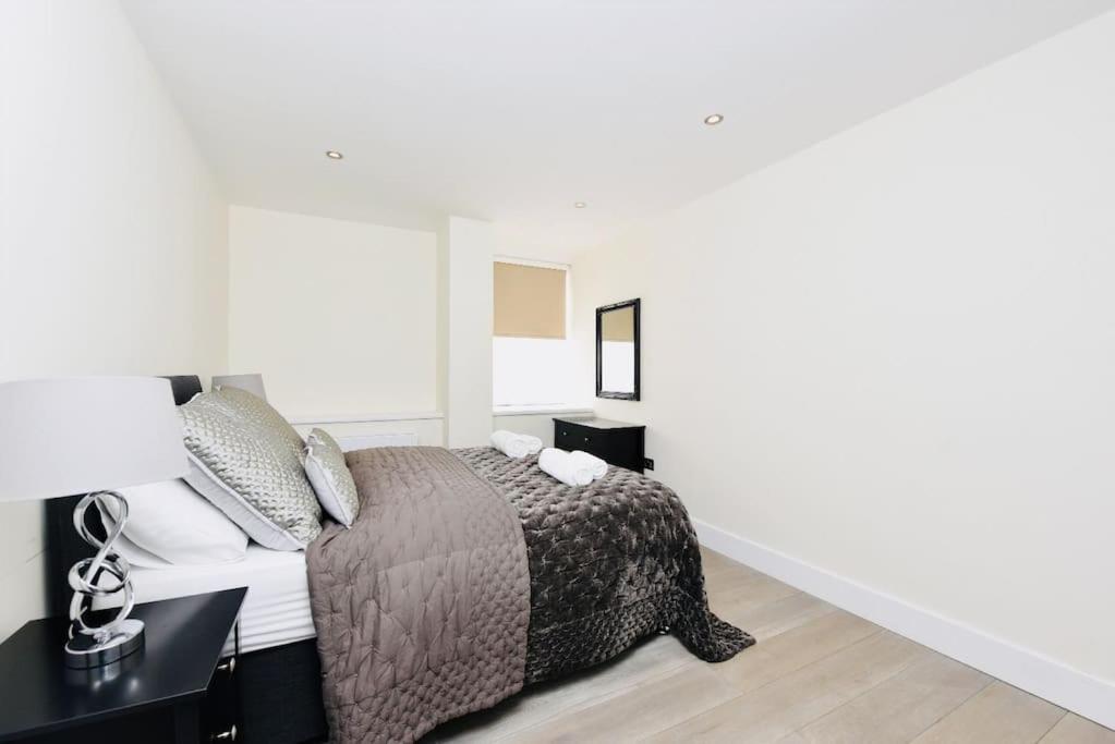 Apartment Luxury Two Bedroom Living - & Westminster *