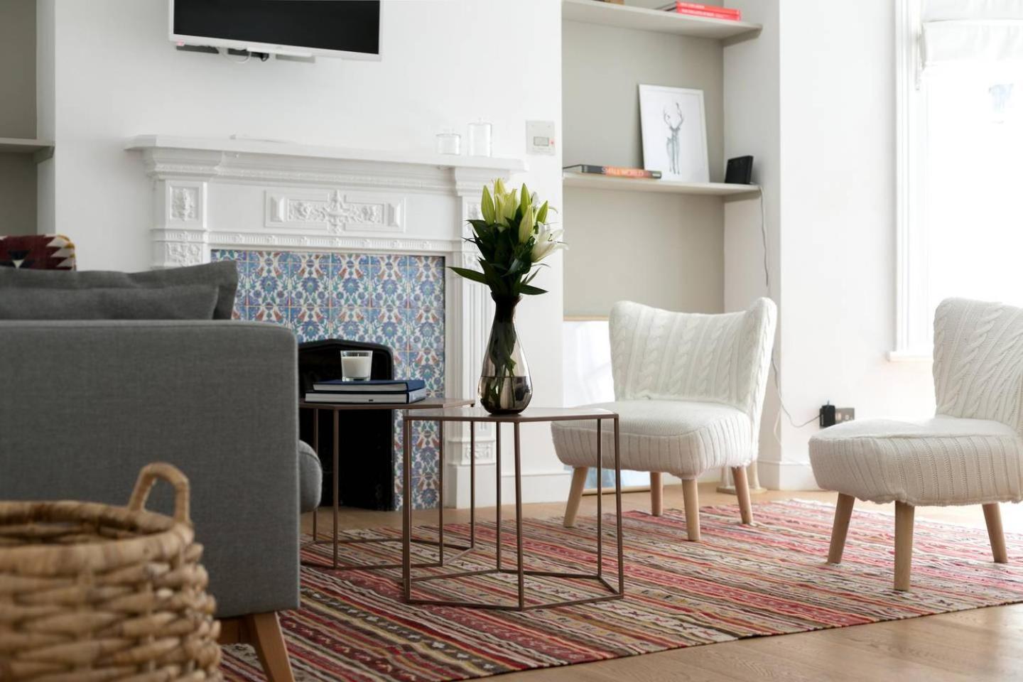 Apartment Stylish 2br In West Kensington , 4 Guests London