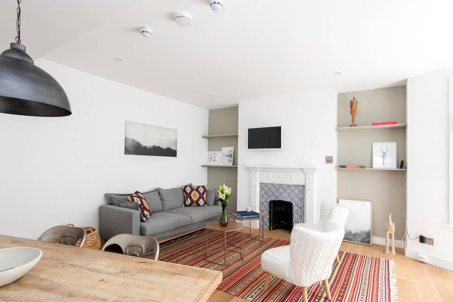 Stylish 2br In West Kensington , 4 Guests Apartment London