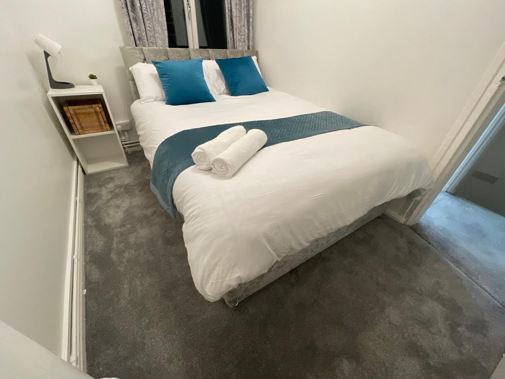 Ferienhaus Tooting - Cosy 2 Bedroom House With Garden, 5 Mins Walk To Tube Station *