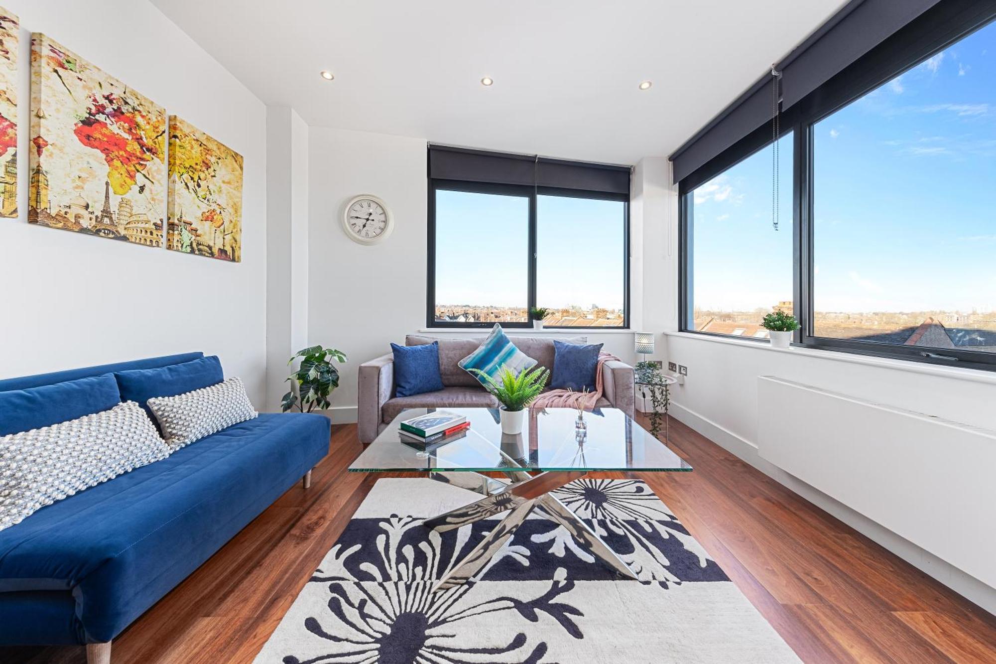 Wimbledon Two Bedroom Luxury - London