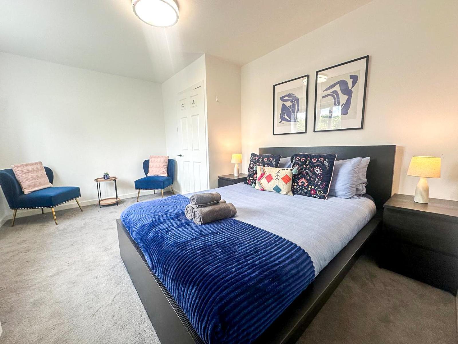 Charming 2-bedroom Flat With Private Balcony Near Islington Station, Canonbury Apartment