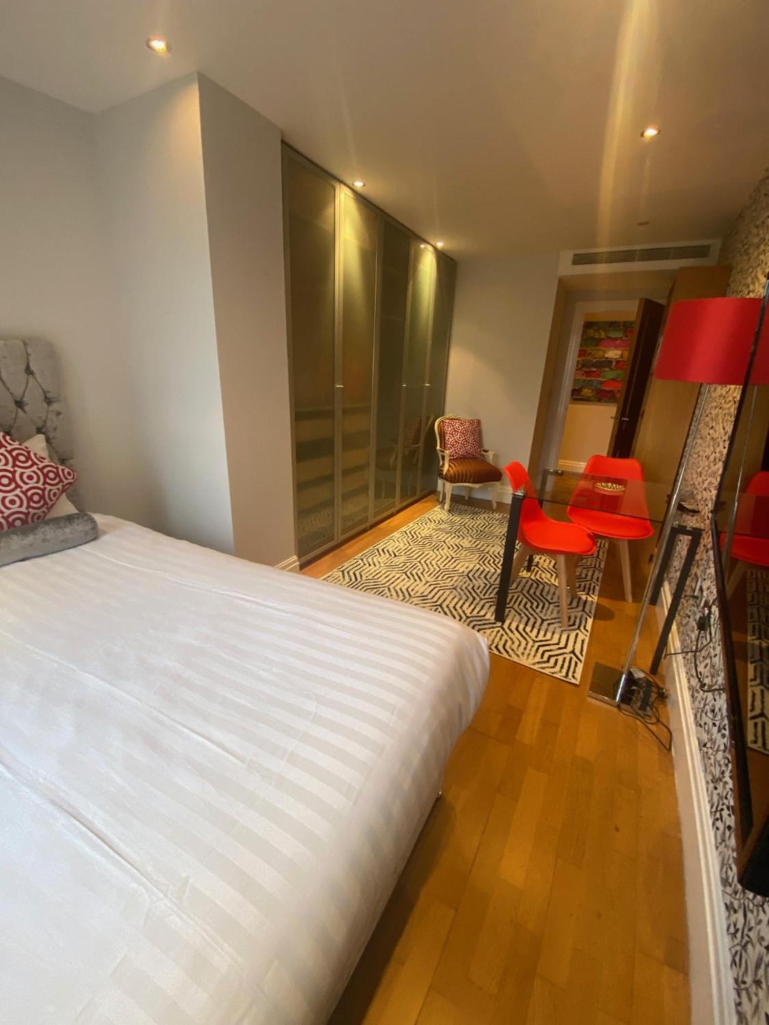 Desirable, Fashionable 2bed Flat In Chelsea Apartment London