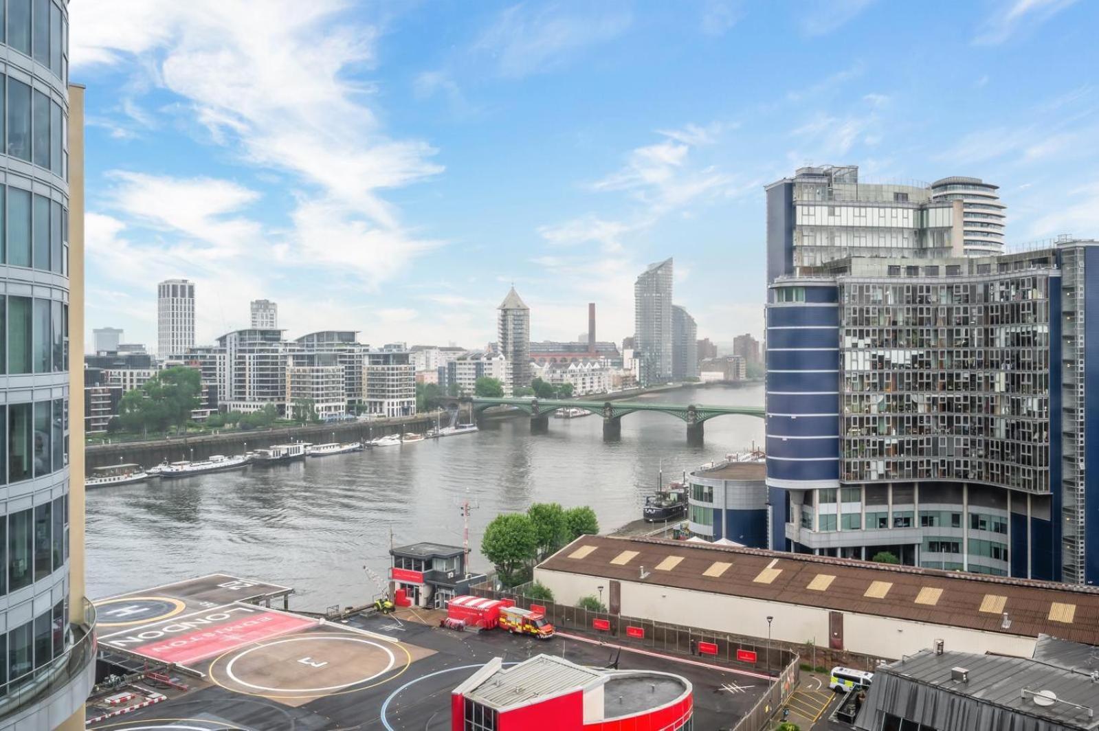Luxury 2 Bed Apartamento *