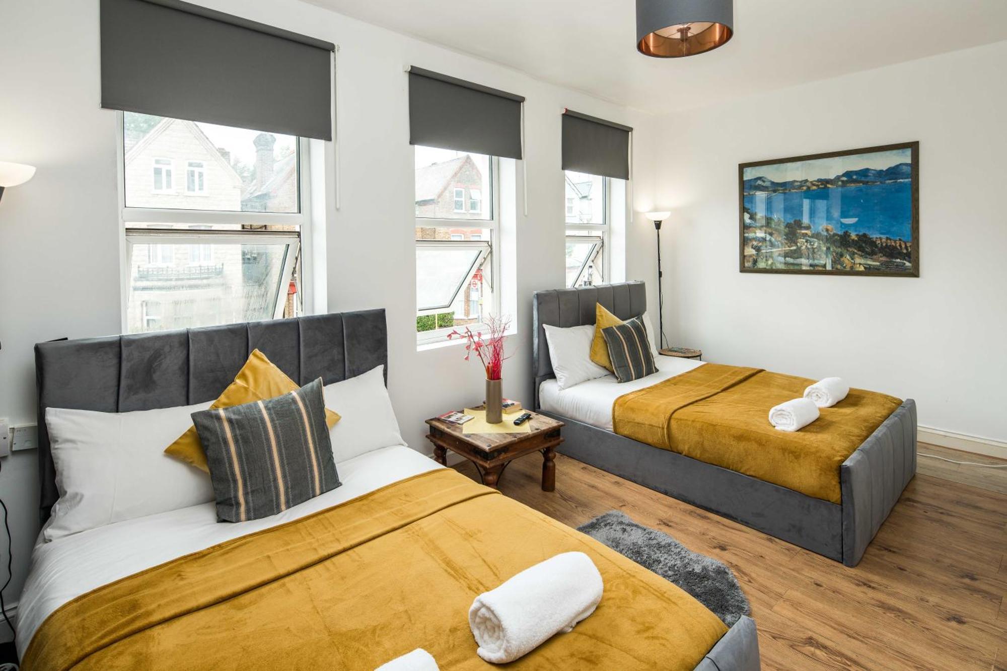 Serviced In Finchley Road Apartment London