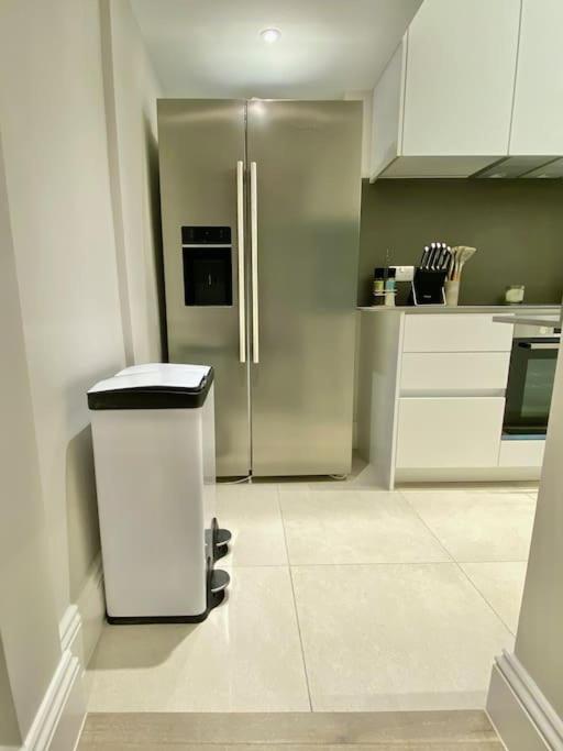 Luxury 2-bed Flat With Garden In Hampstead Mansion Apartamento