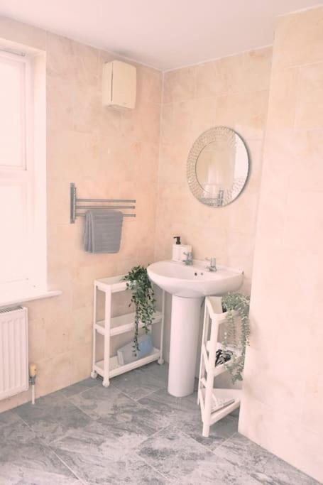 Stylish Luxury Flat In