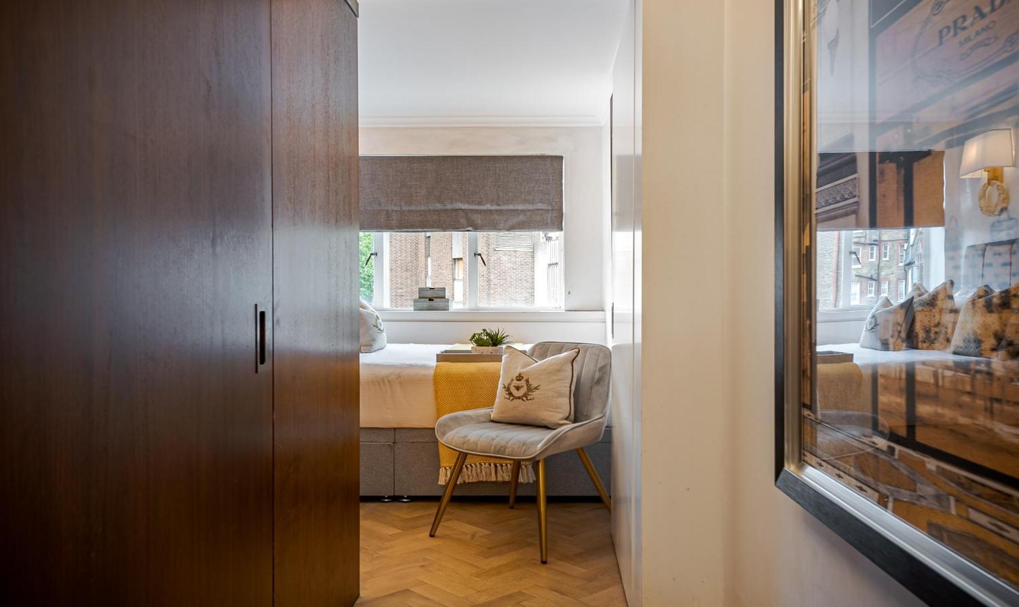 Apartment Charming 2 Bed Flat In Knightsbridge Balcony View Of Harrods London
