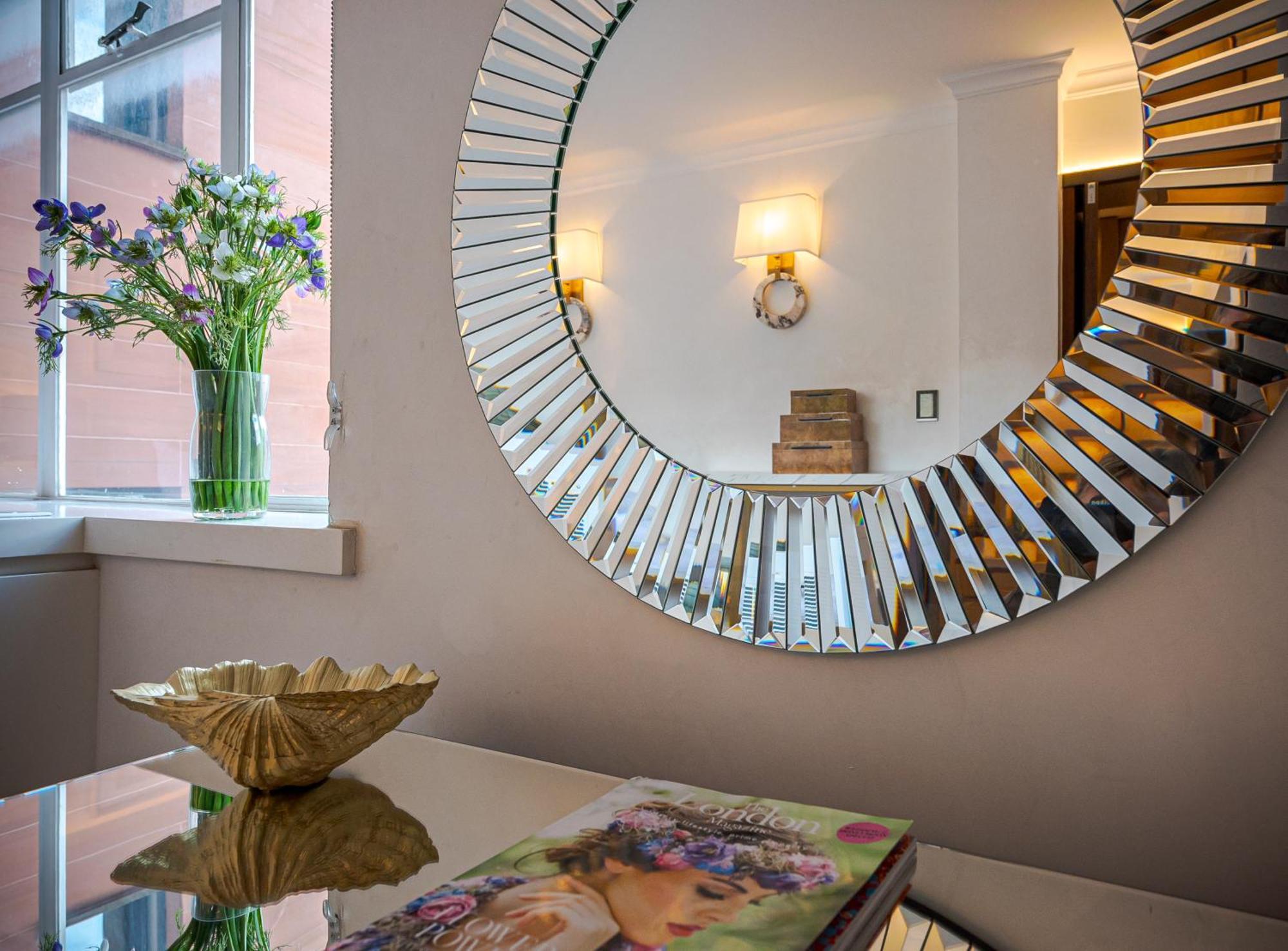 Charming 2 Bed Flat In Knightsbridge Balcony View Of Harrods Apartment *