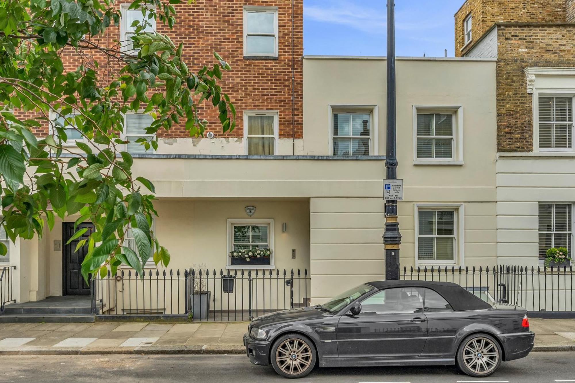 Apartment 3-bed Grand Triplex In Westminster