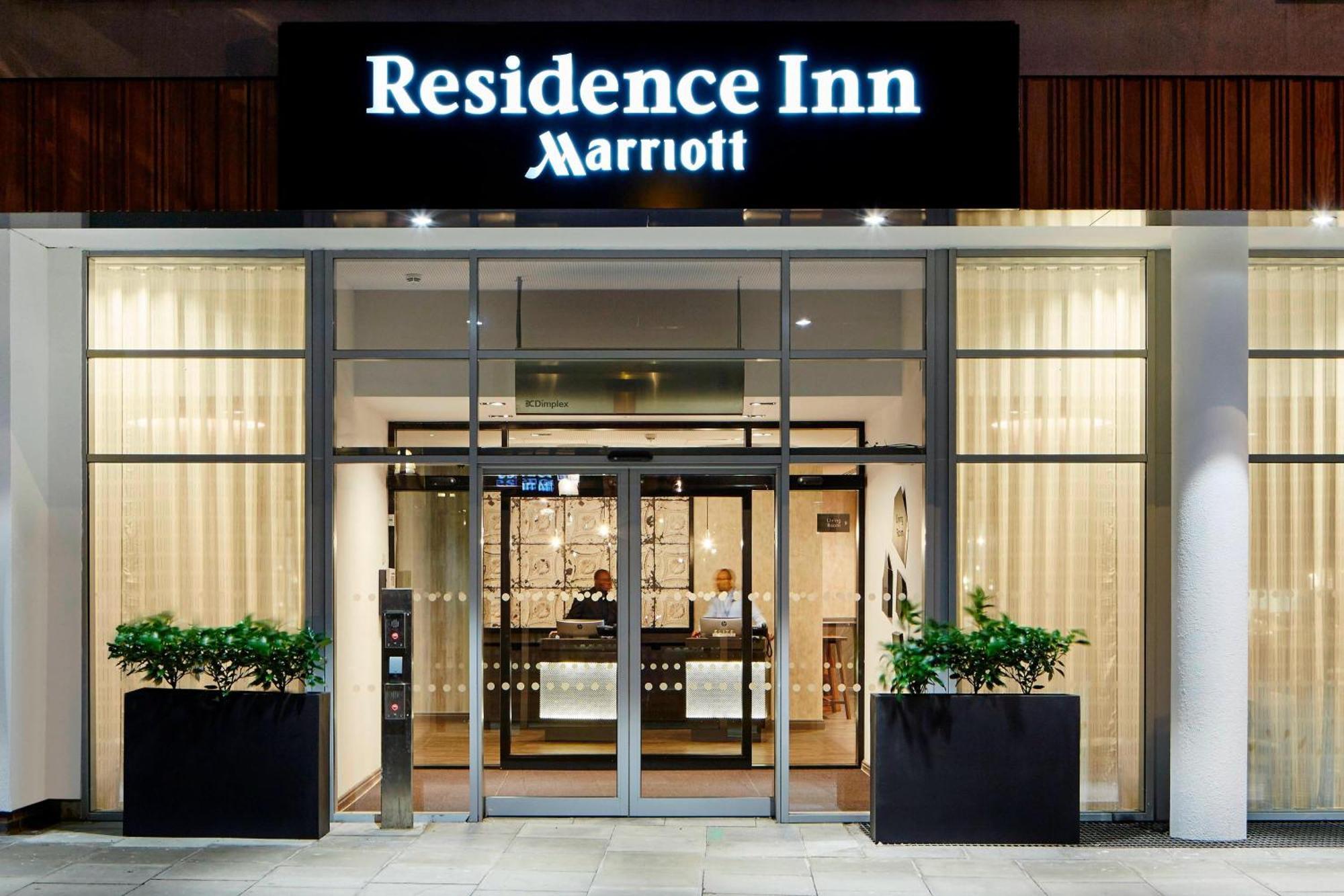 Hotel By Marriott Bridge London