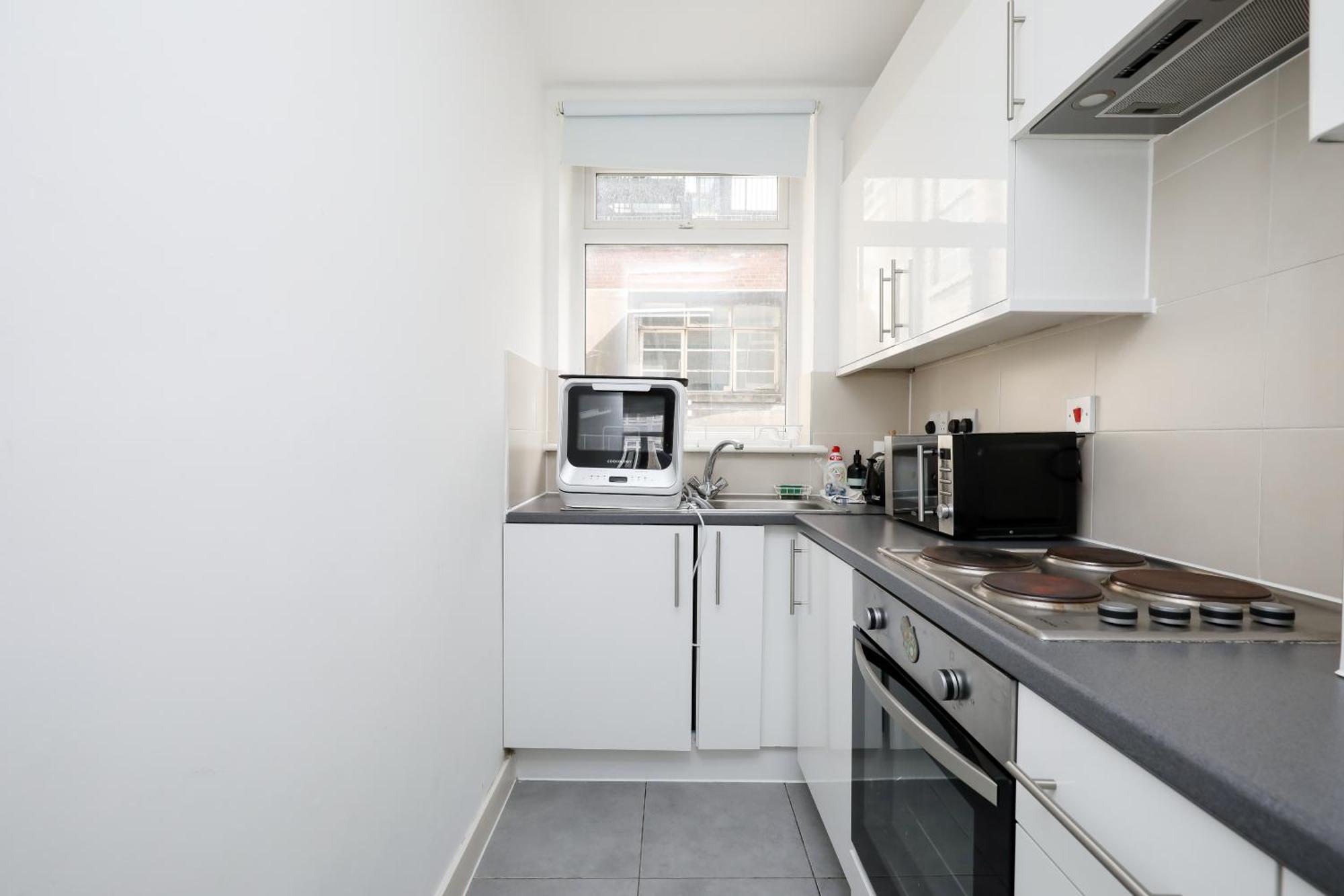 Stylish Fitzrovia W1 Apartment London