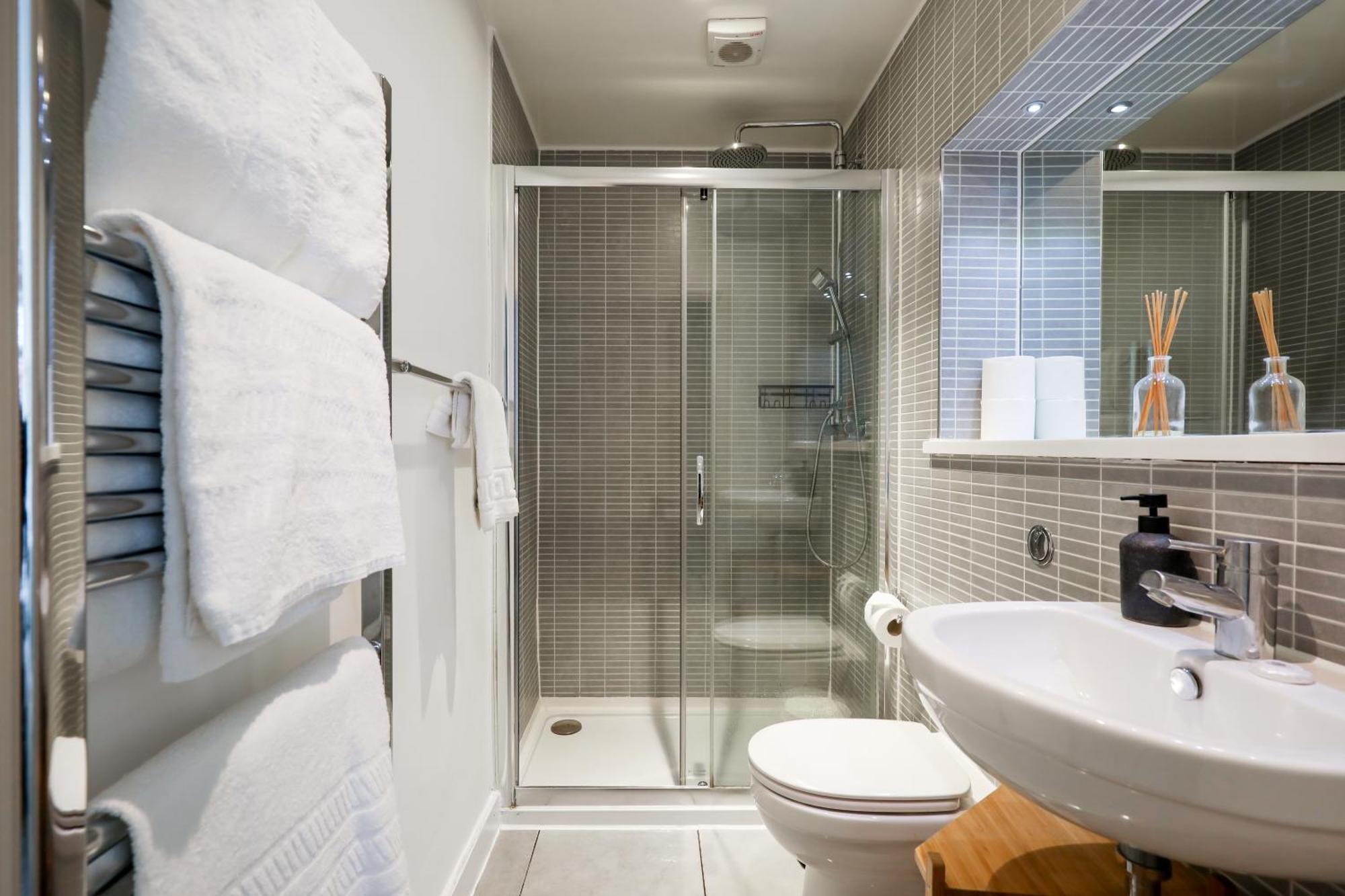 Stylish Fitzrovia Studios W1