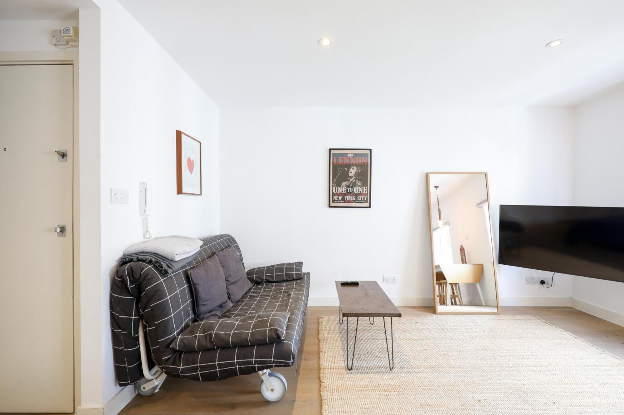Stylish Fitzrovia Studios W1 London