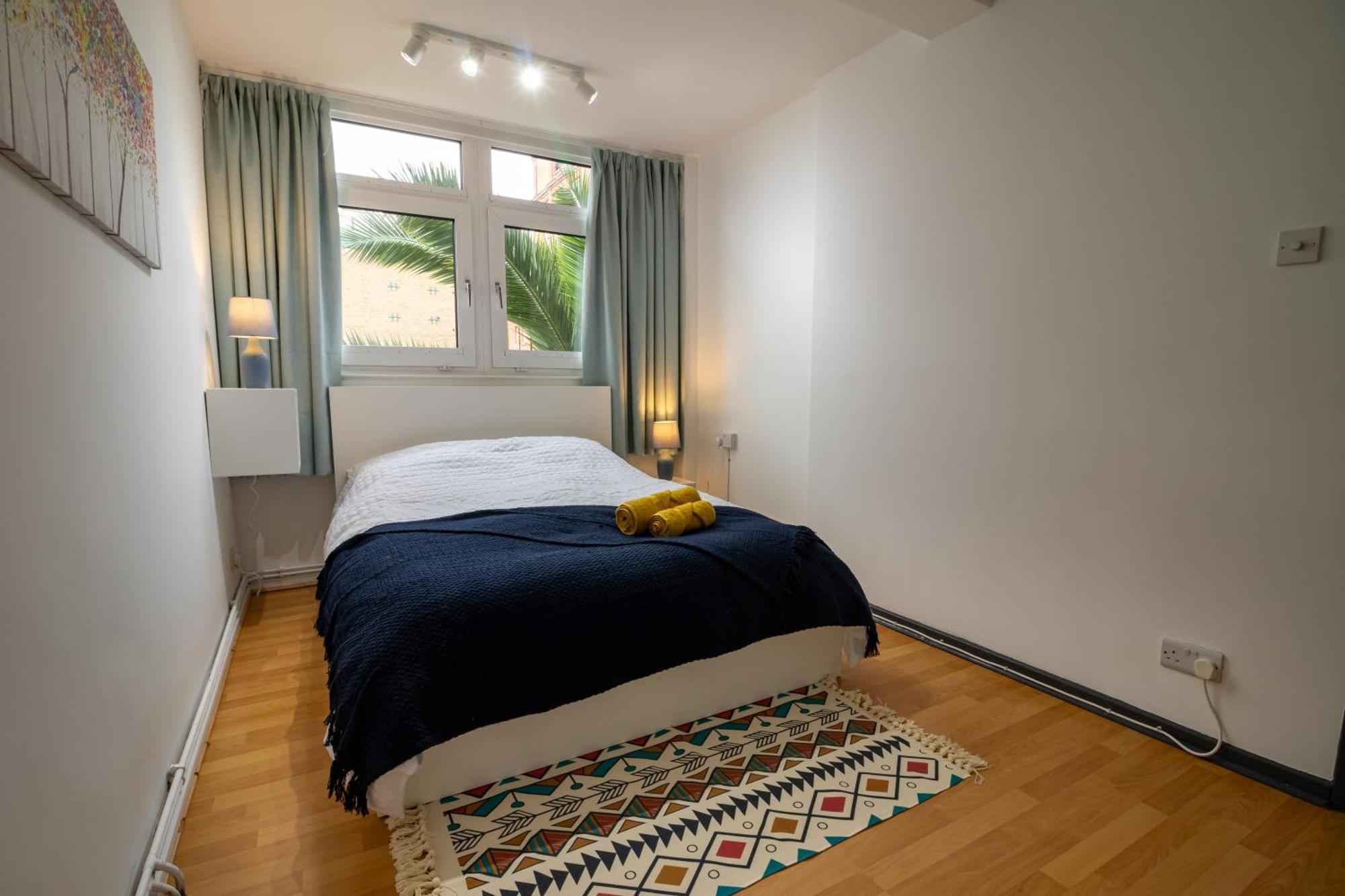 Cosy Family Retreat With Garden & Workspace Apartment *
