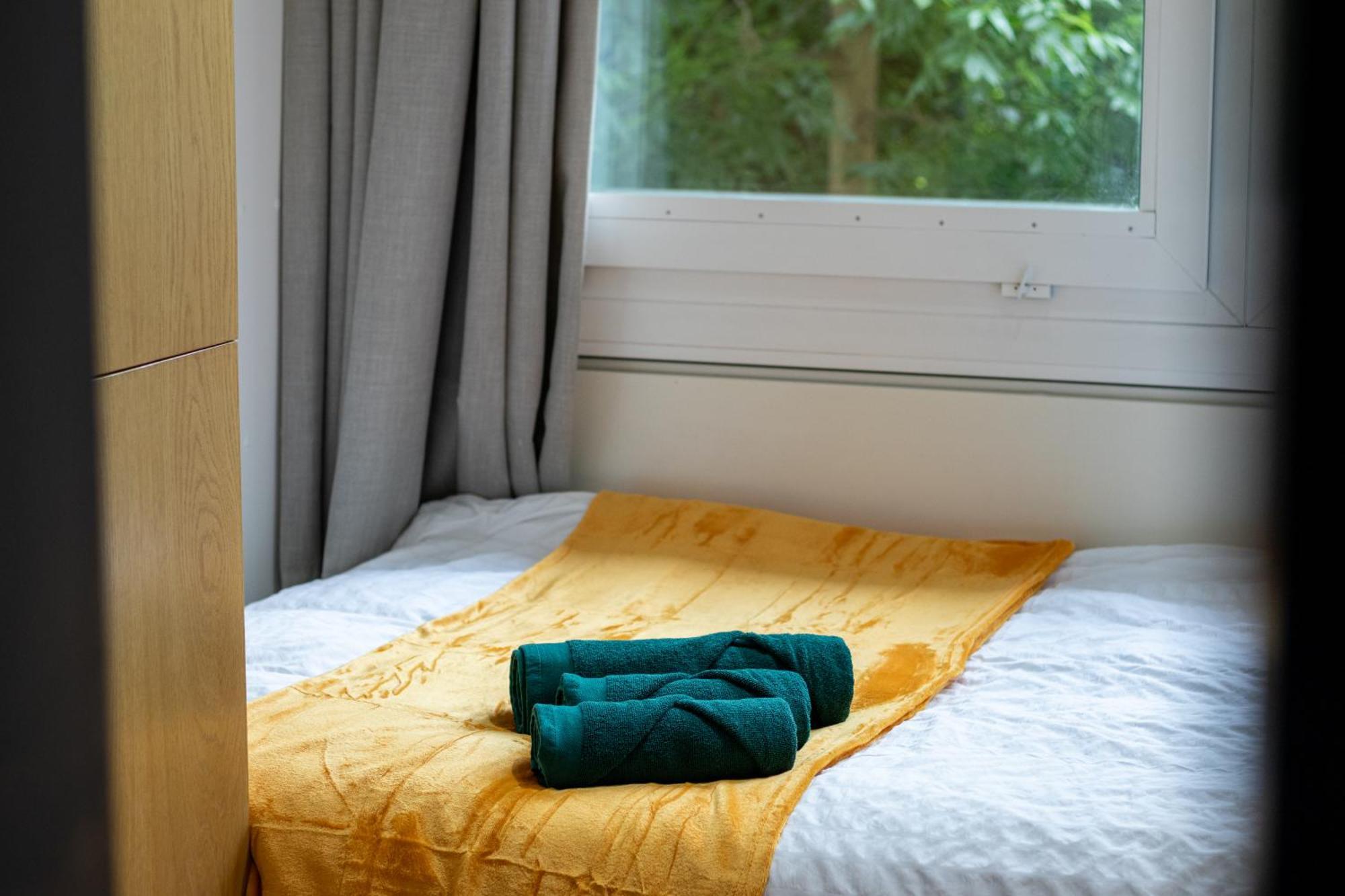 Apartment Cosy Family Retreat With Garden & Workspace London