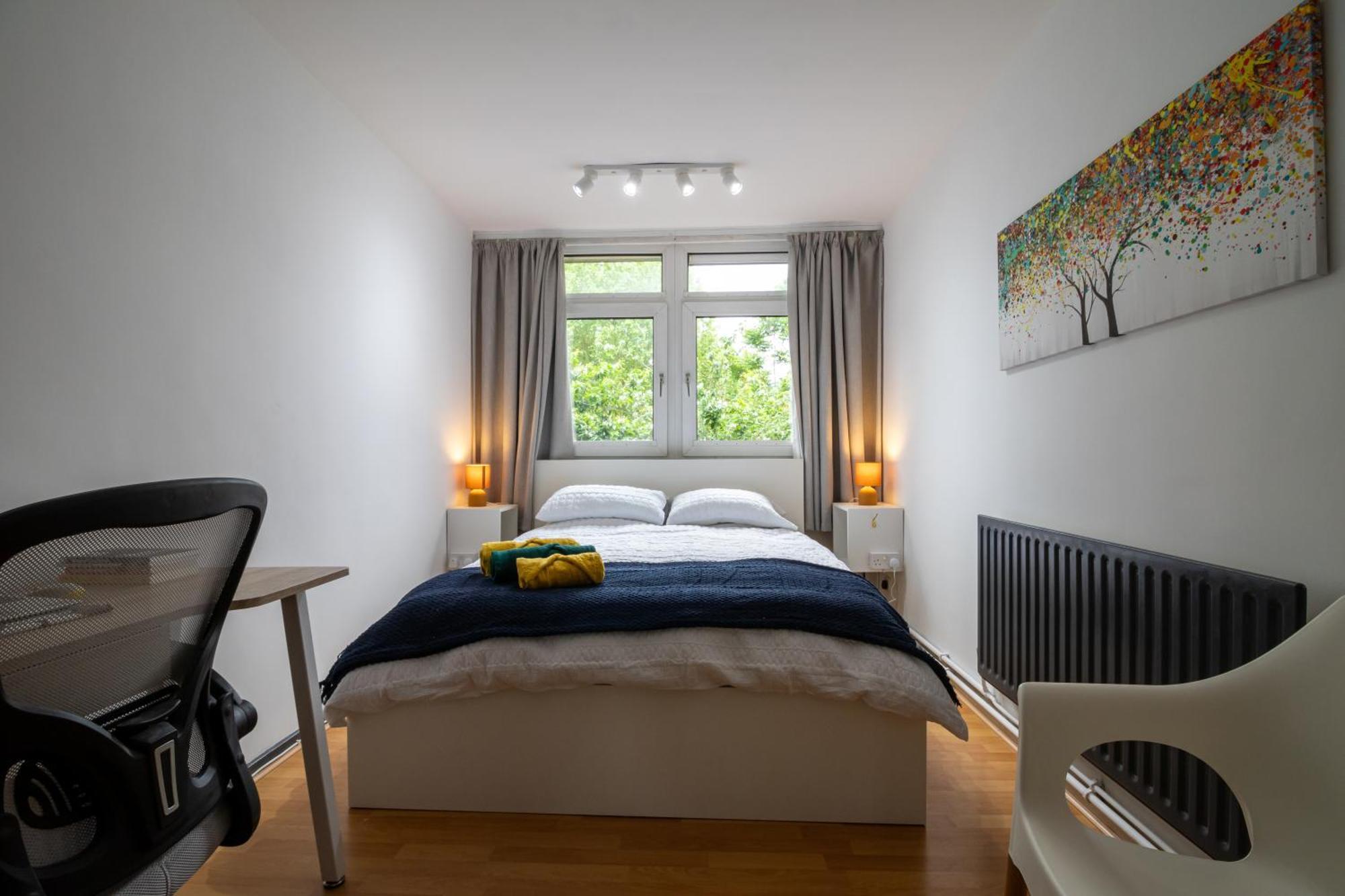 Cosy Family Retreat With Garden & Workspace Apartment *